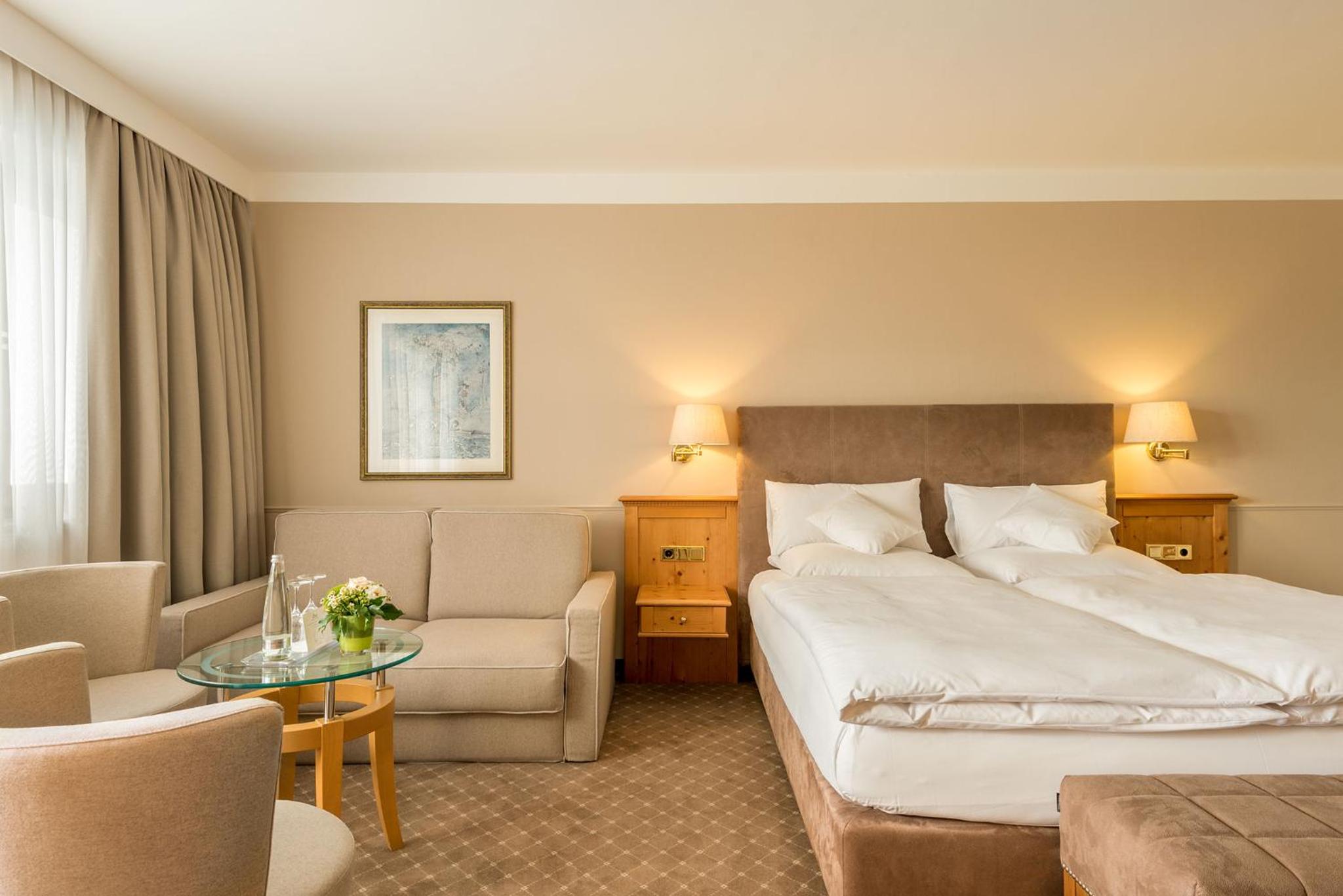 Large Double Room - Photo 2