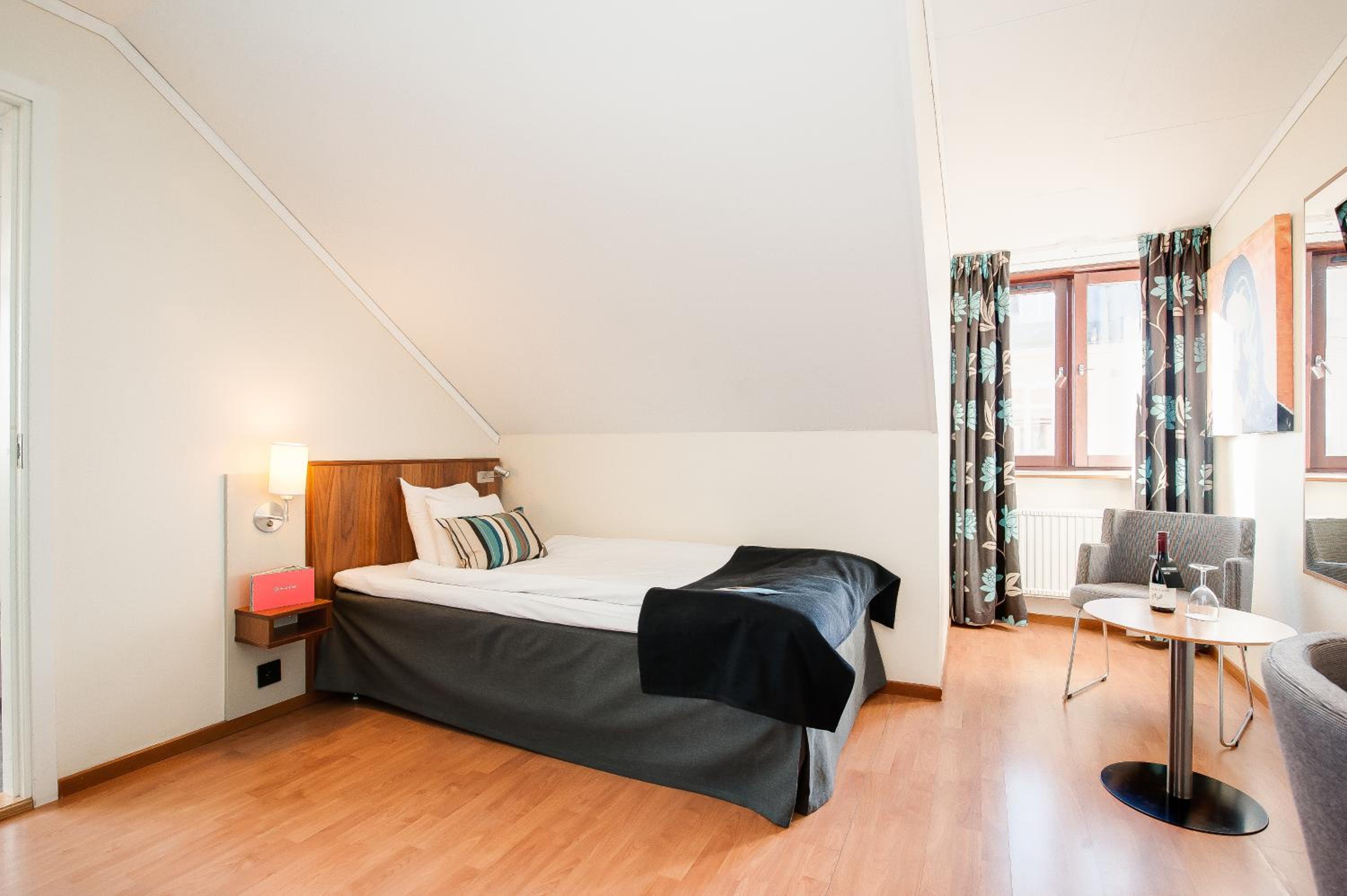 Standard Single Room photo 2