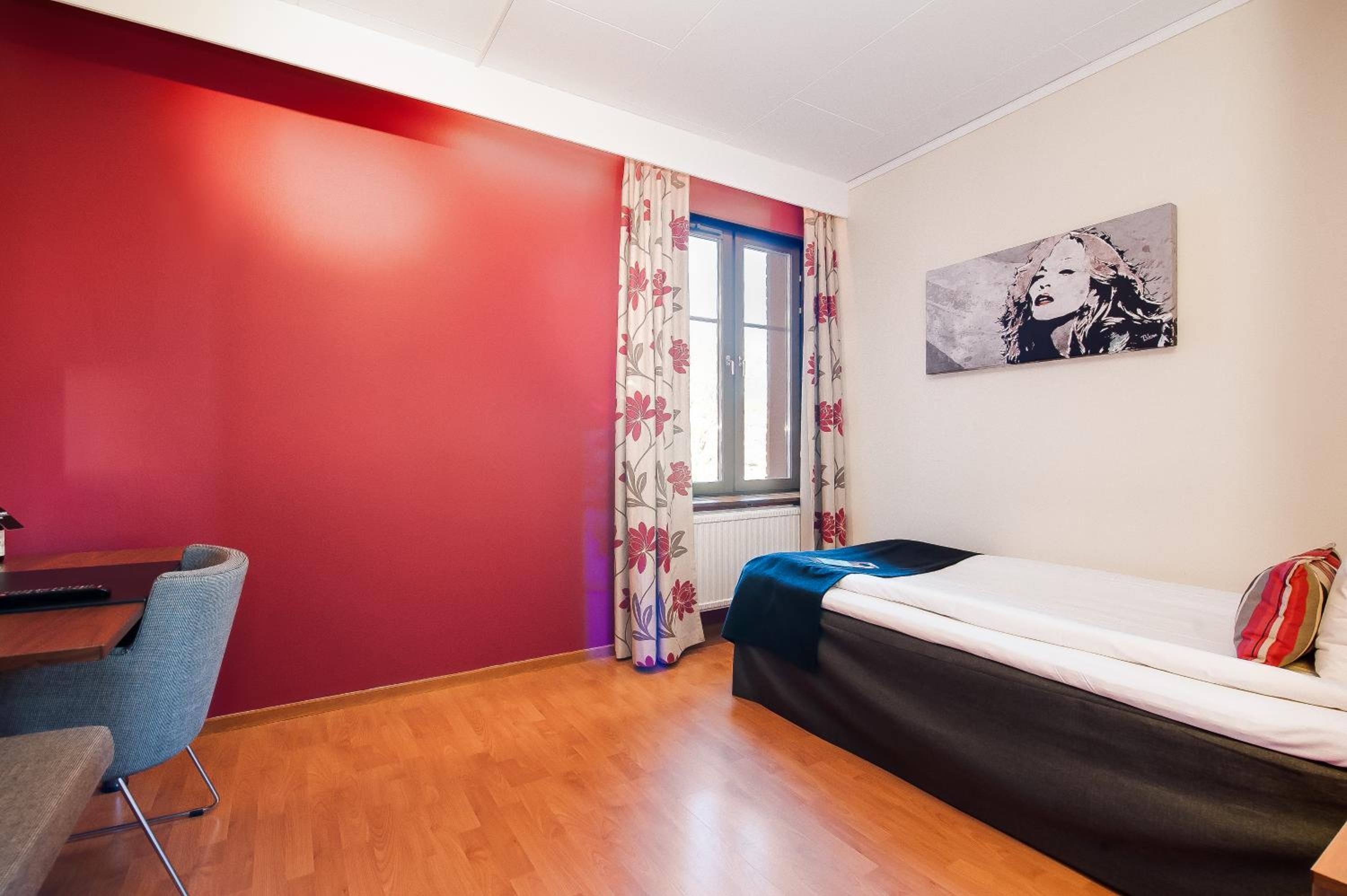 Standard Single Room photo 3