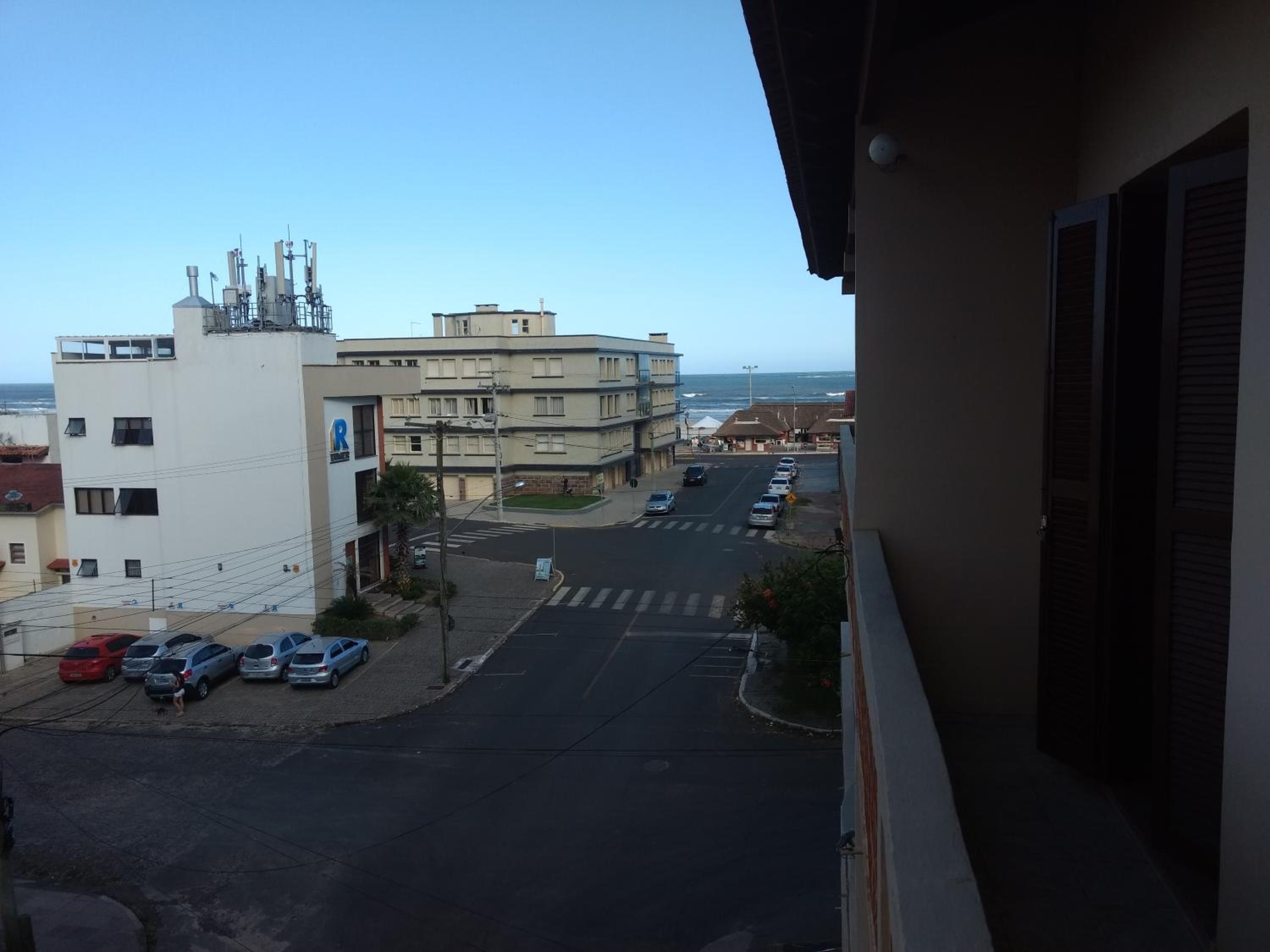 Apartment with Sea View - Photo 7