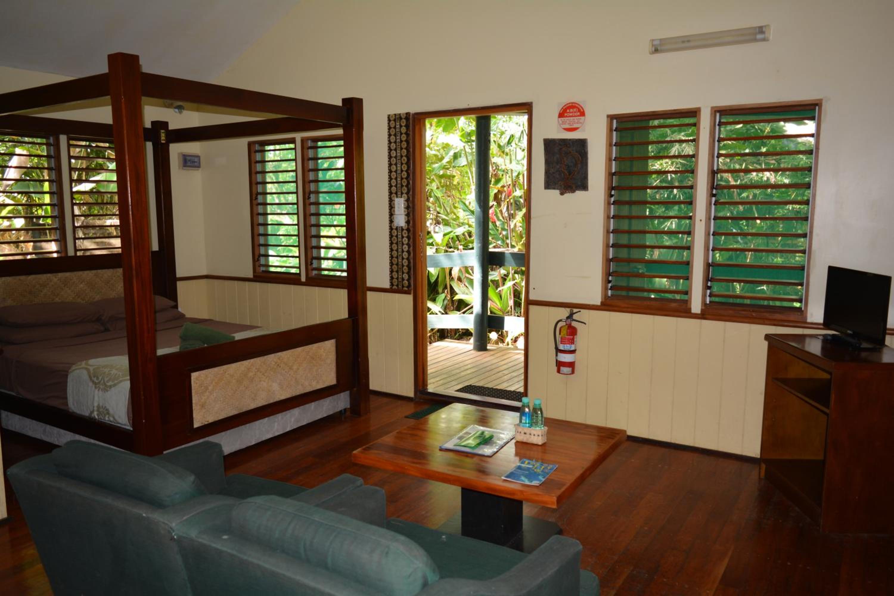 Queen Bure with Forest View photo 2