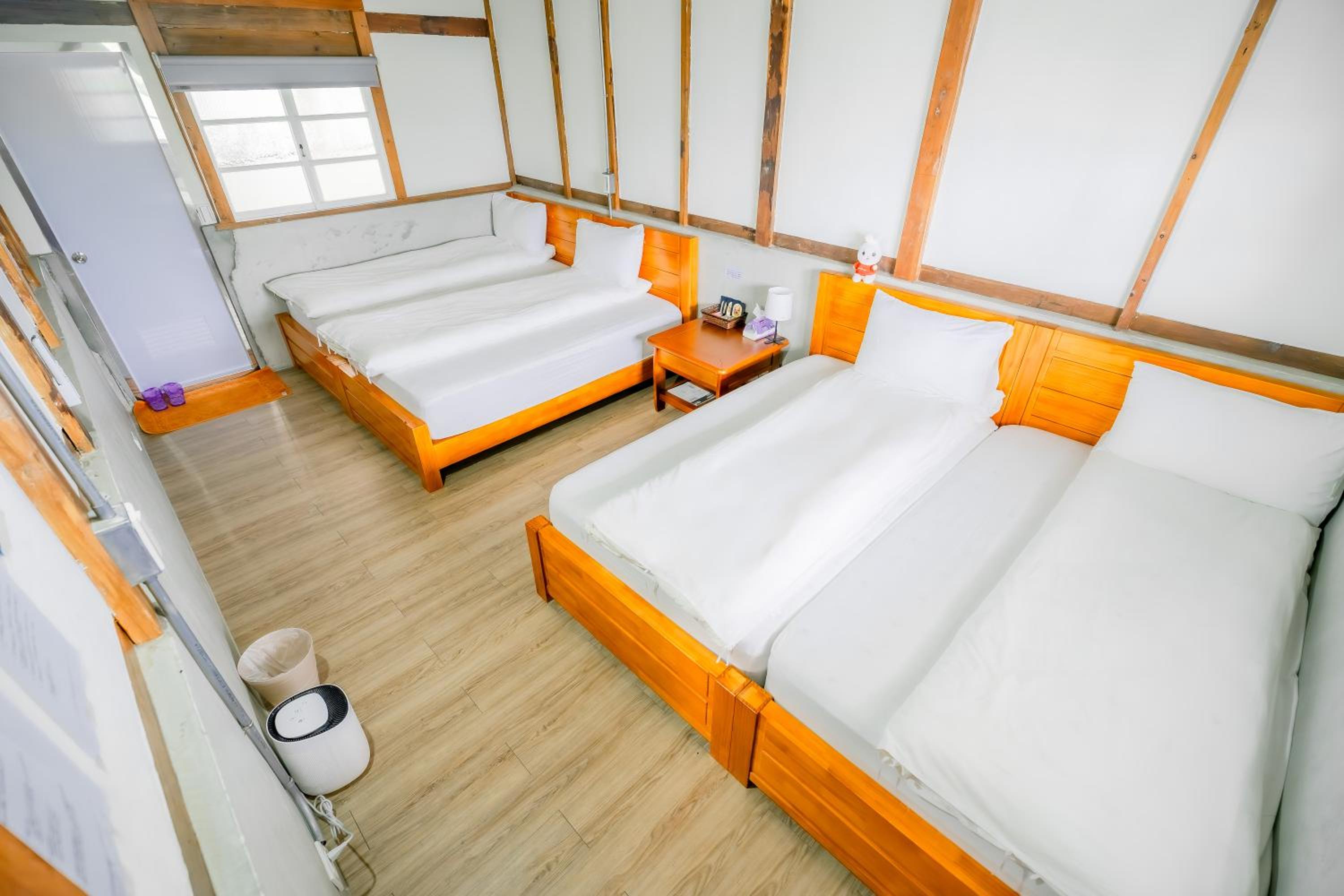 Quadruple Room with Private Bathroom