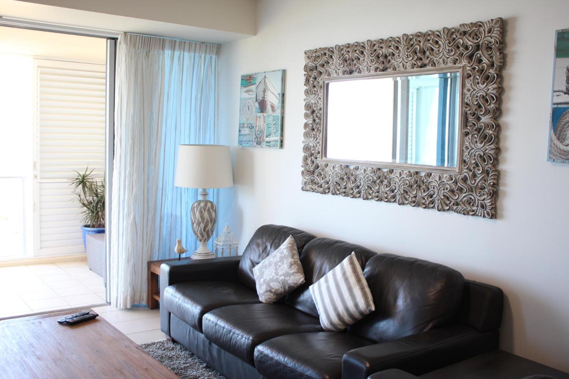 Two-Bedroom Apartment with Beach View - Photo 20