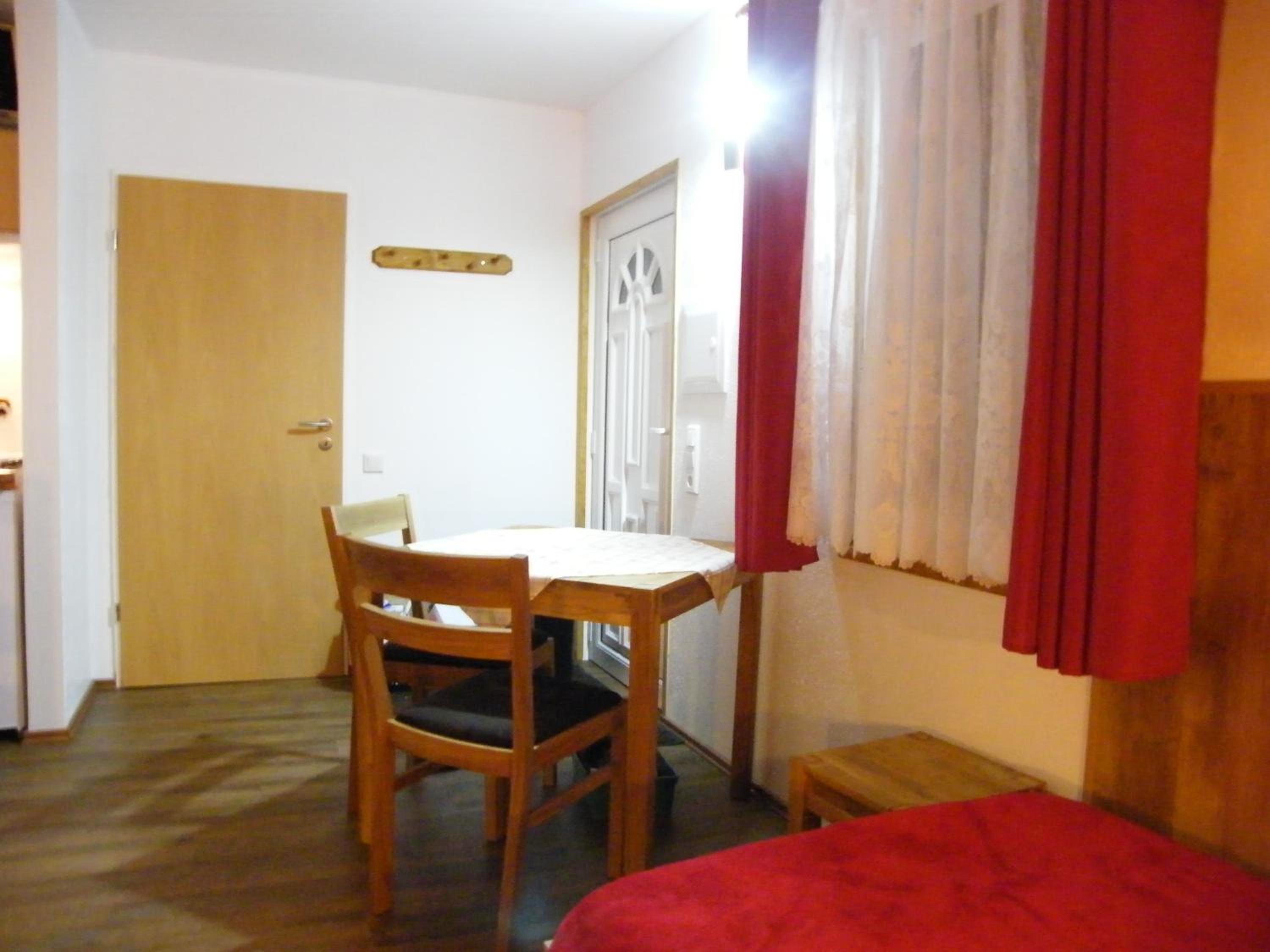 Small Apartment photo 1