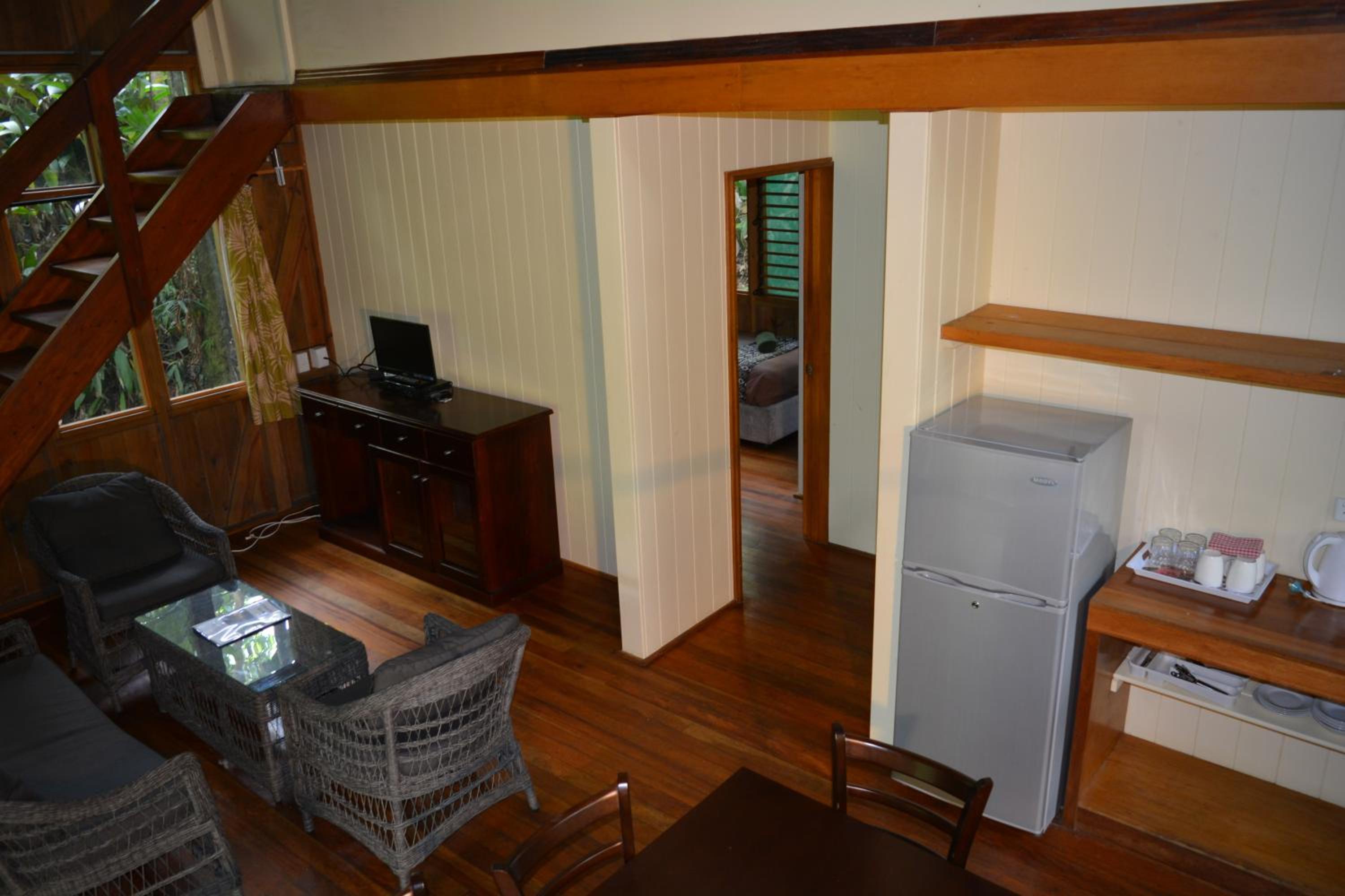 Two-Bedroom Bure with Rainforest View and Air-Conditioning photo 8