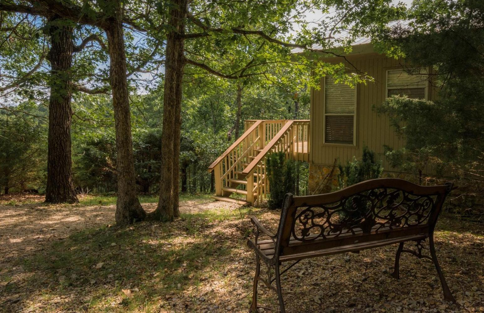 One-Bedroom Cottage - Photo 6