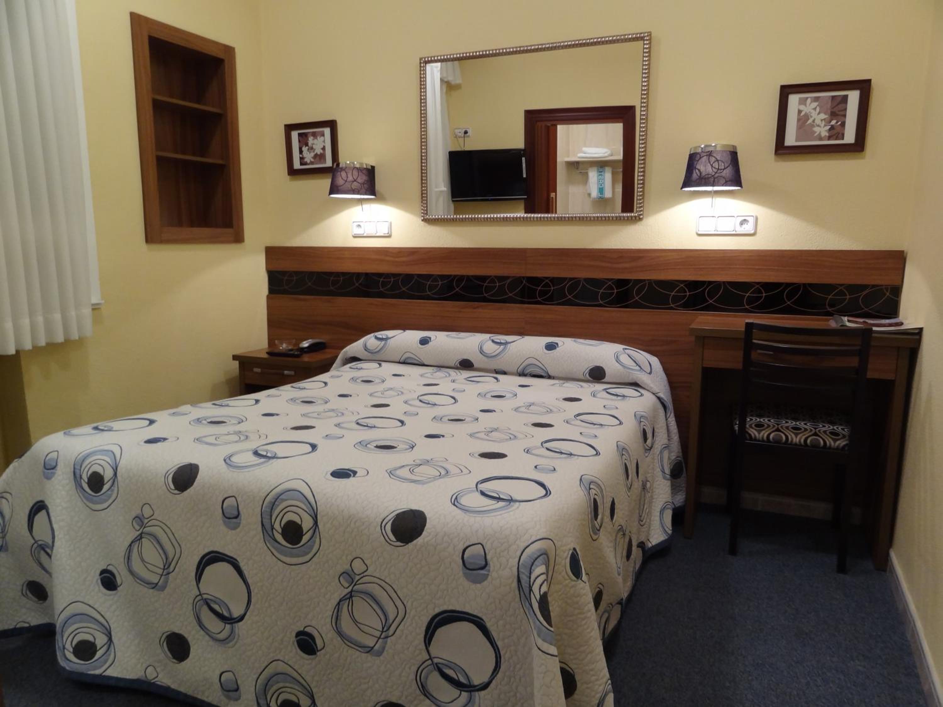 Single Room photo 3