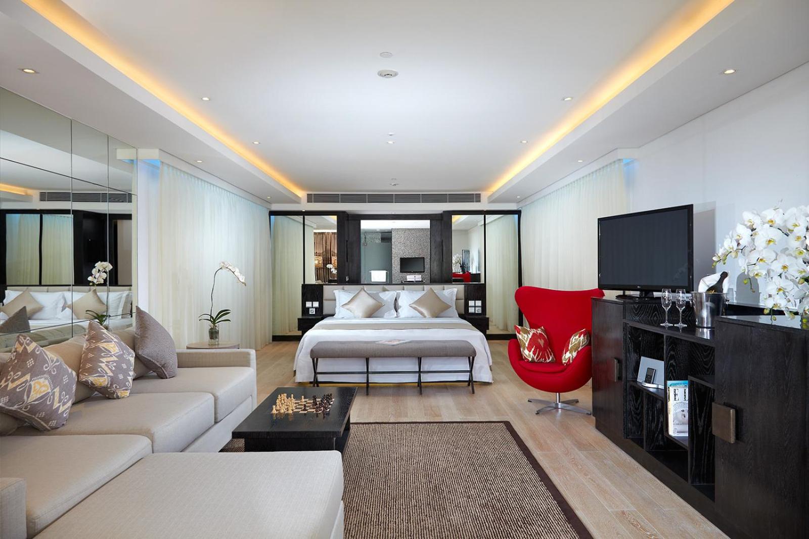 Special Offer At Leisure Suite