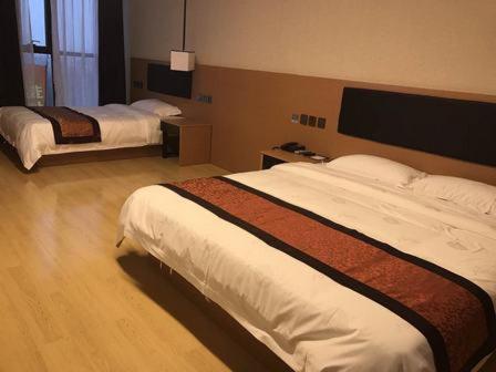 Mainland Chinese Citizens - Triple Room photo 1