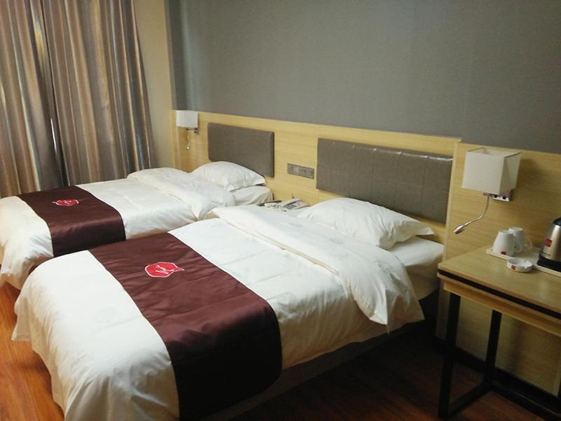 Mainland Chinese Citizens - Standard Twin Room photo 1