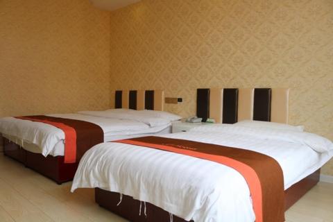 Mainland Chinese Citizens - Standard Twin Room photo 1