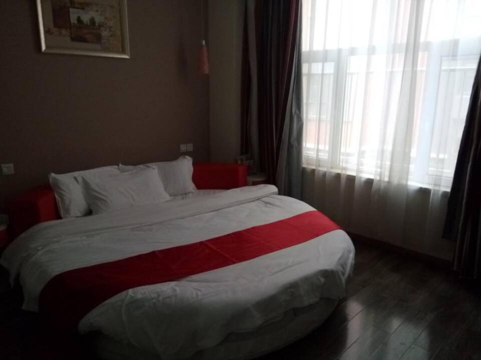 Mainland Chinese Citizens - Flavour Round Bed Room
