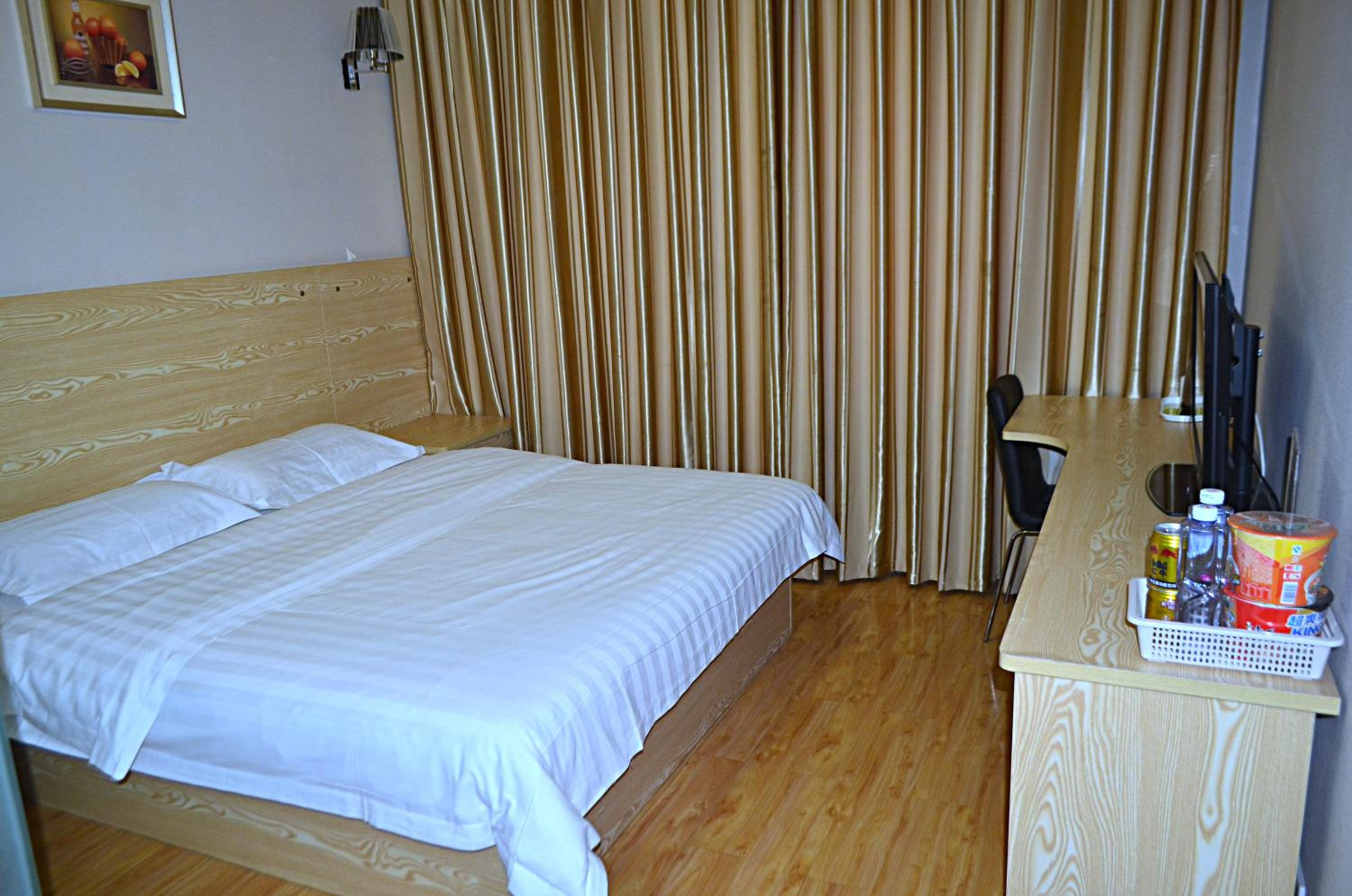 Standard Double Room photo 3