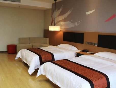 Mainland Chinese Citizens - Standard Twin Room photo 1