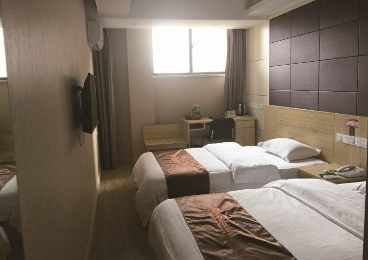 Mainland Chinese Citizens - Standard Twin Room photo 1