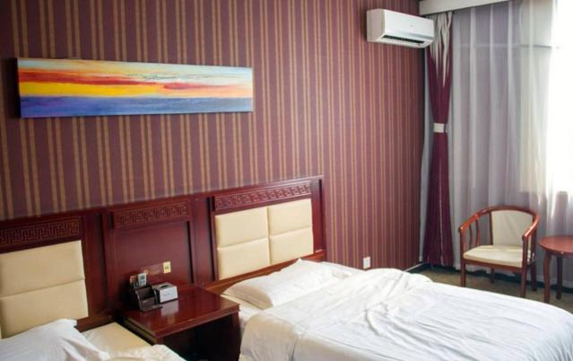 Mainland Chinese Citizens - Standard Twin Room photo 1
