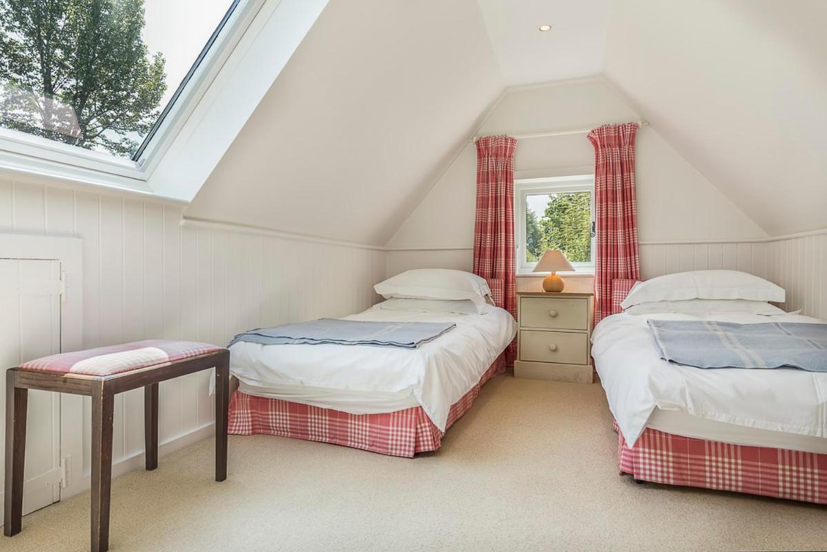 Two-Bedroom House photo 1