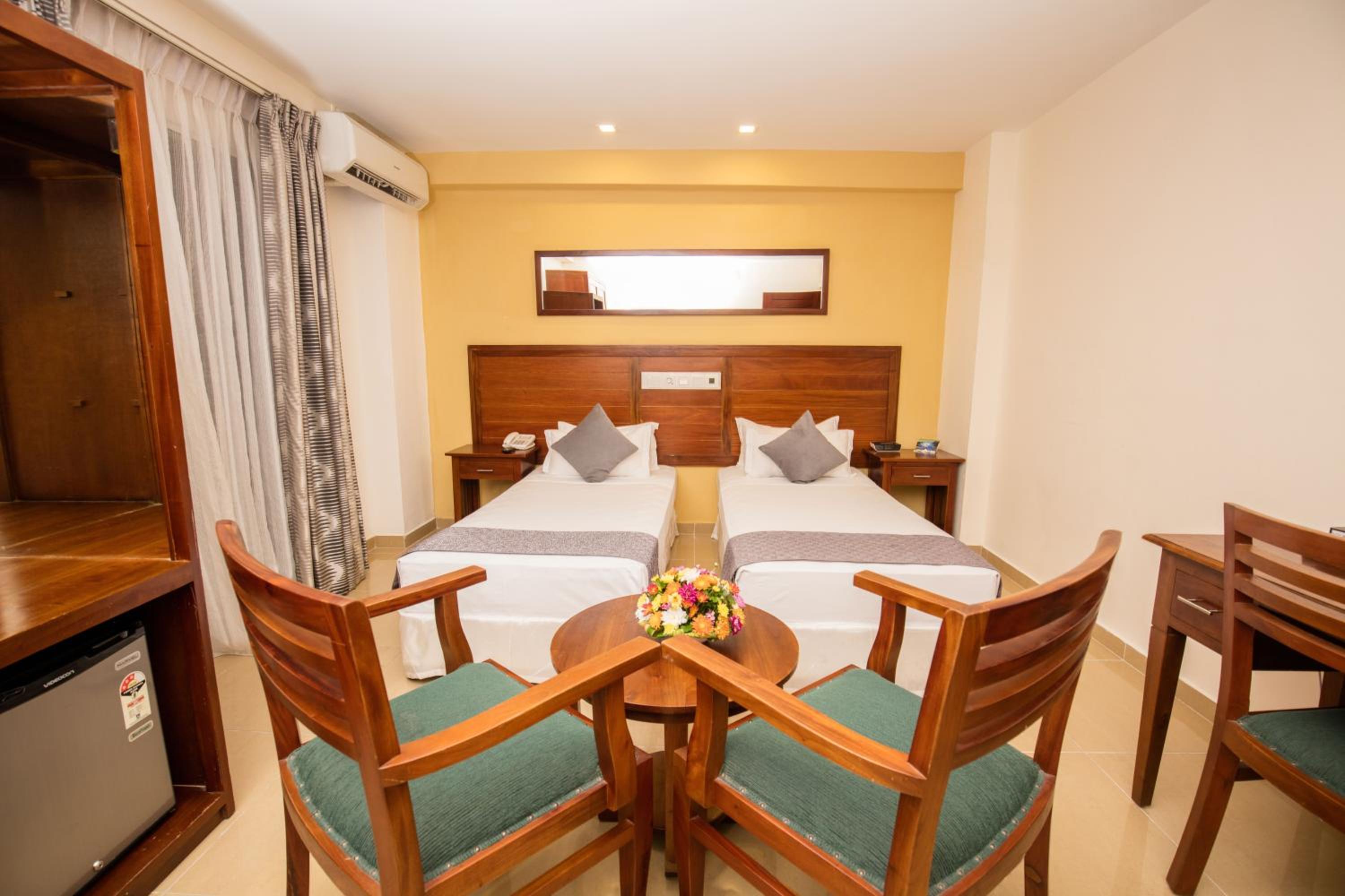 Deluxe Twin Room photo 2
