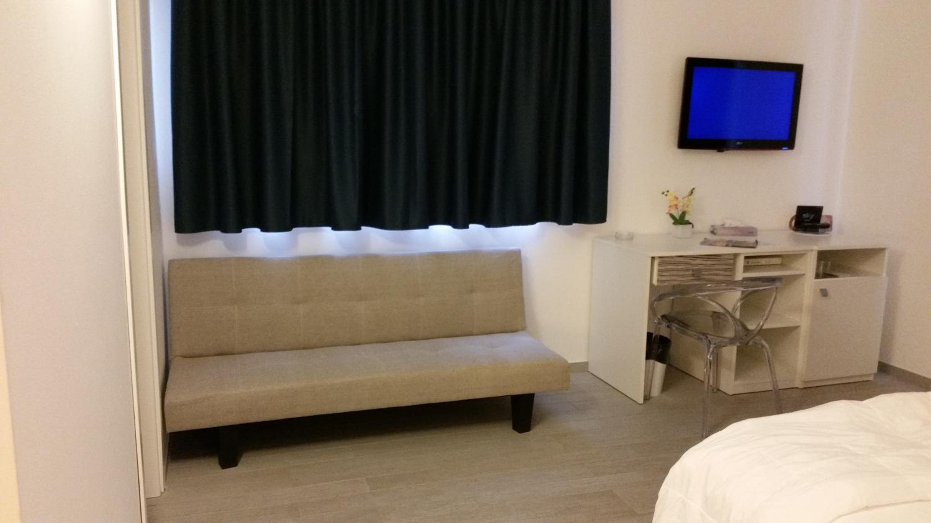 Standard Triple Room with Balcony