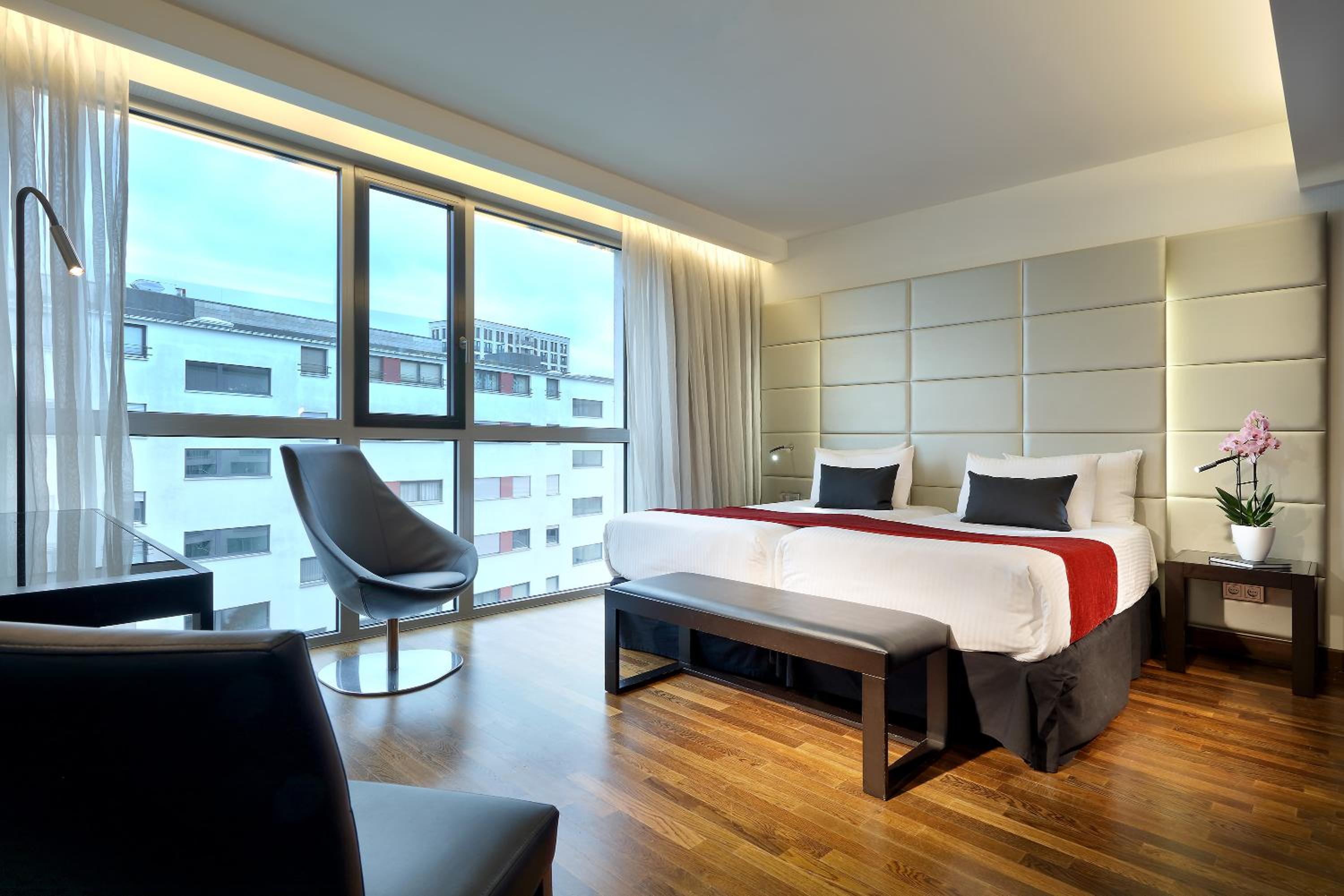 Double or Twin Room - Photo 1