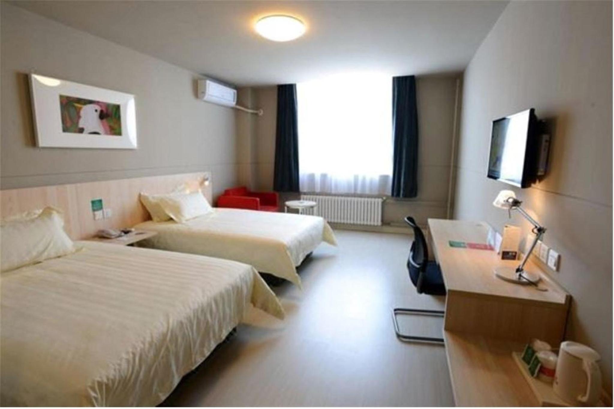 Business Twin Room A photo 2