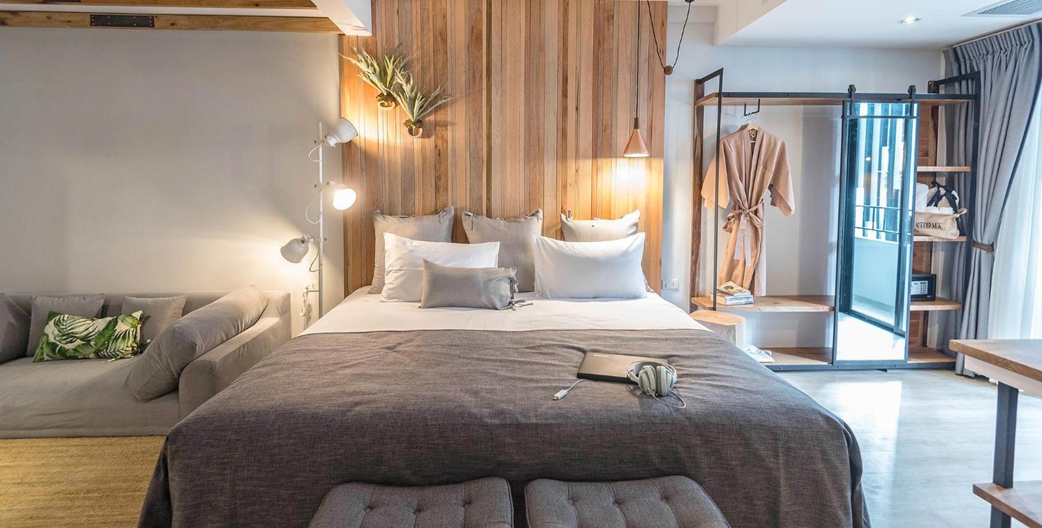 Deluxe Suite