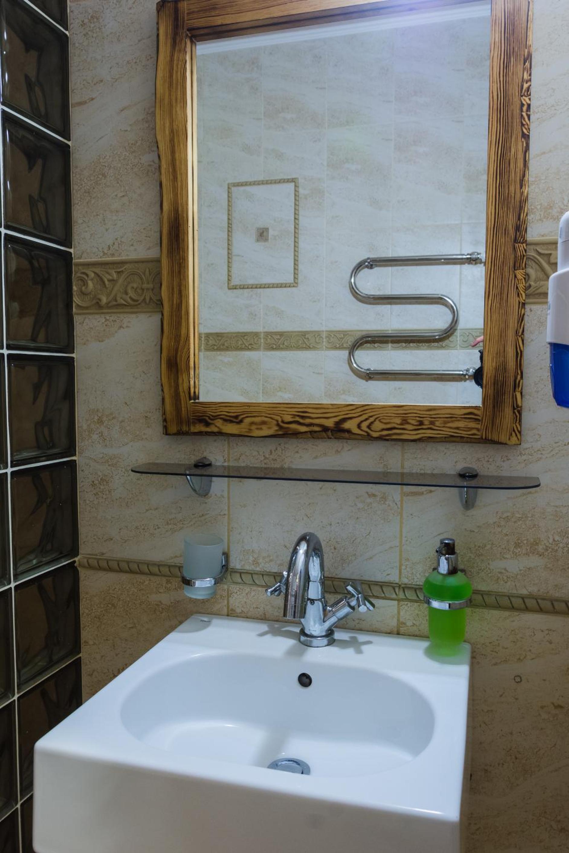 Standard Triple Room photo 3