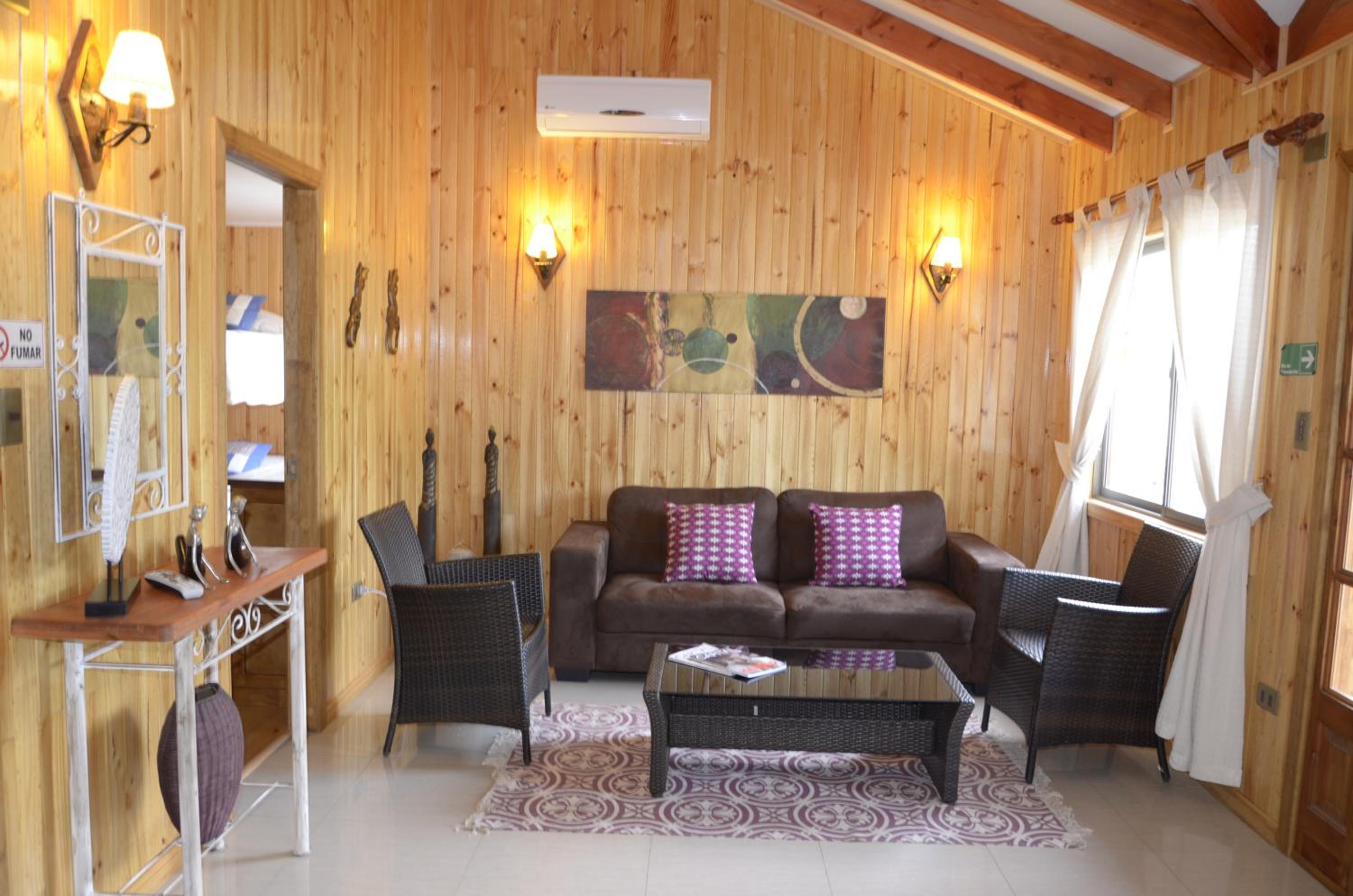 Two-Bedroom House photo 3