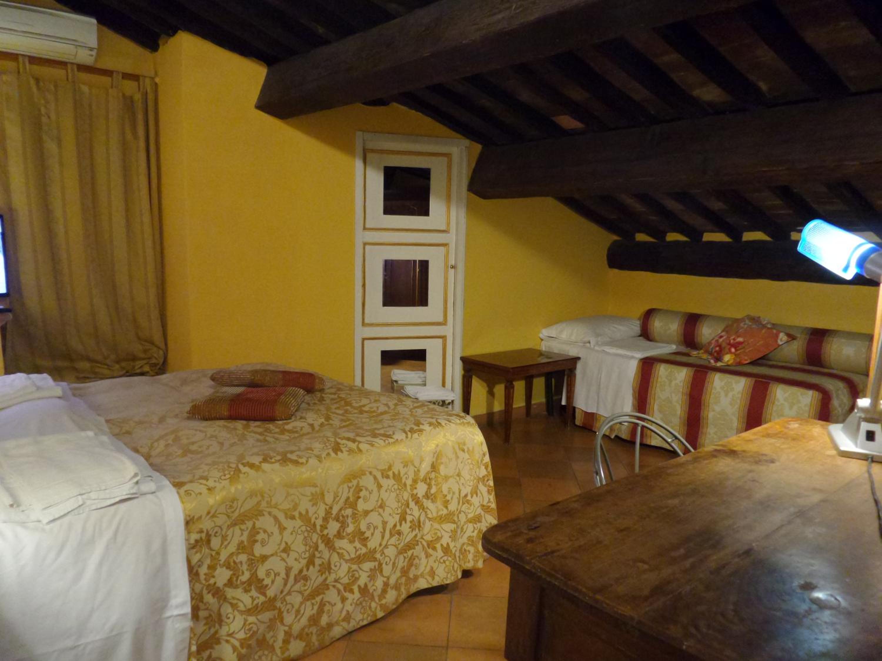 Attic - Photo 1