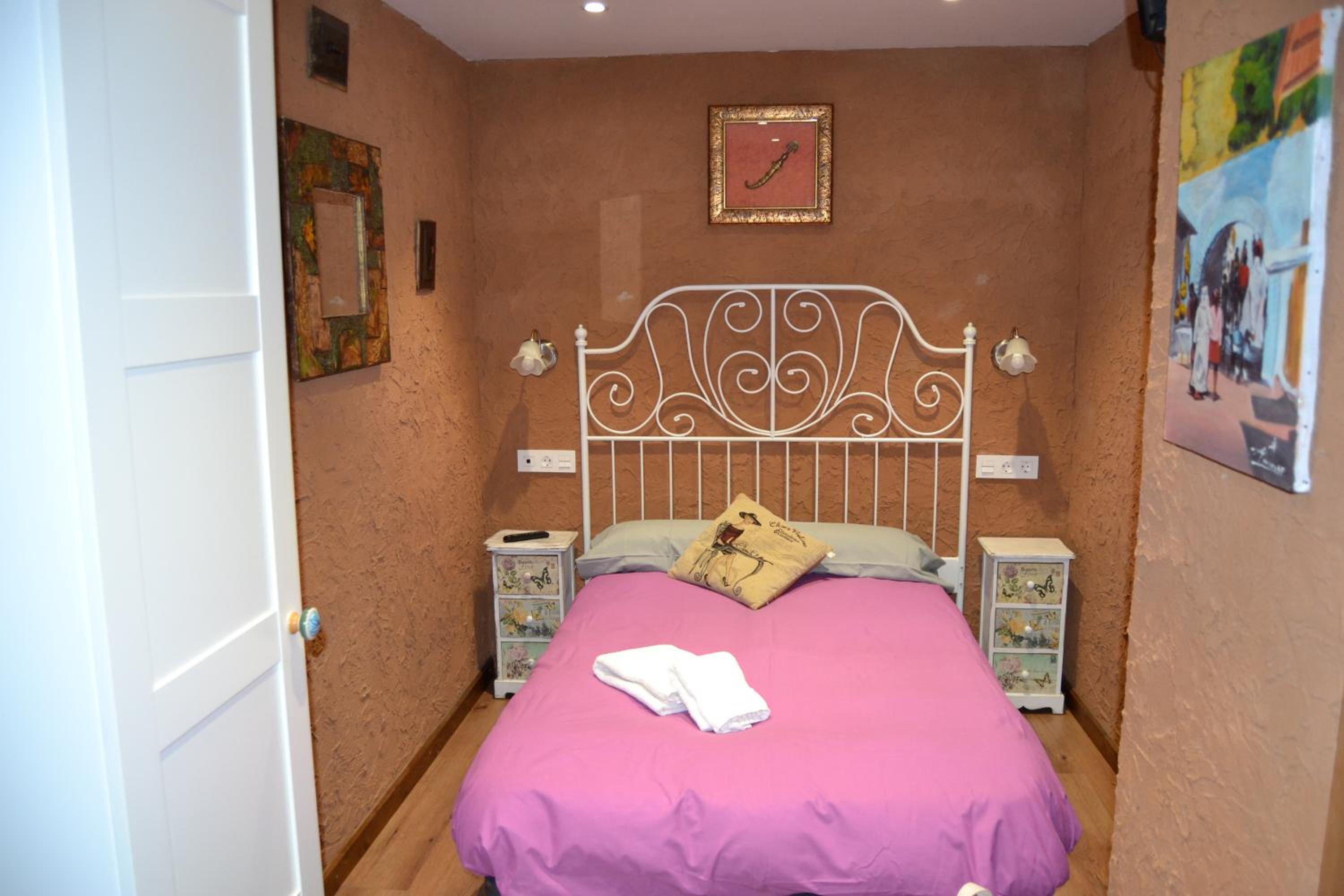 Single Room photo 3