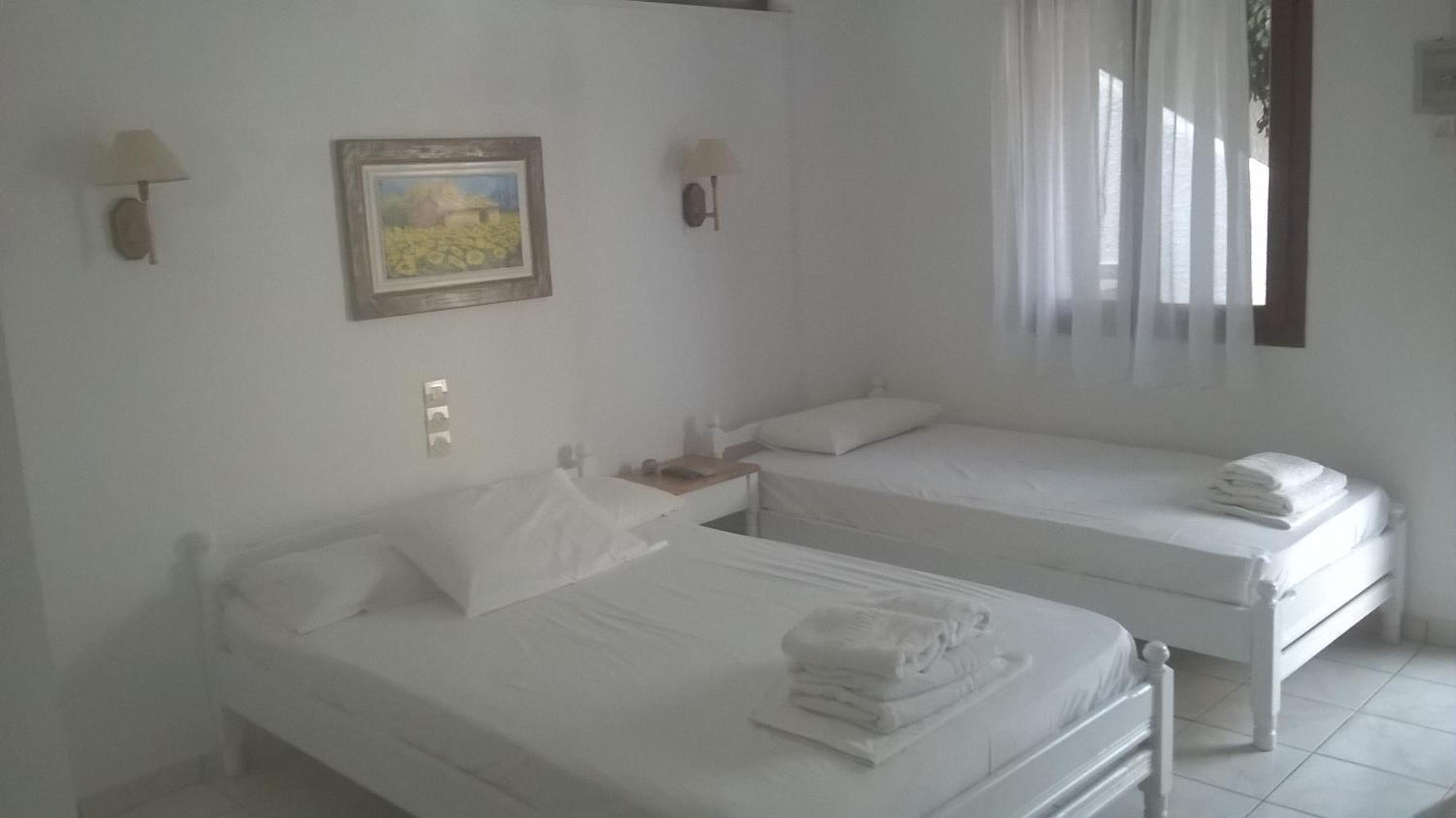Budget Triple Room photo 1