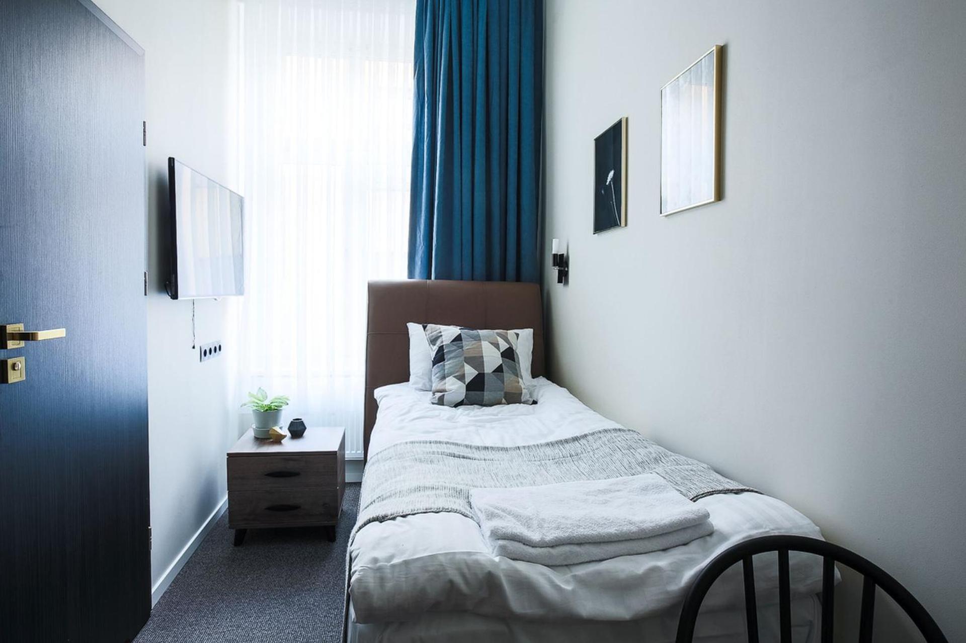 Economy Single Room