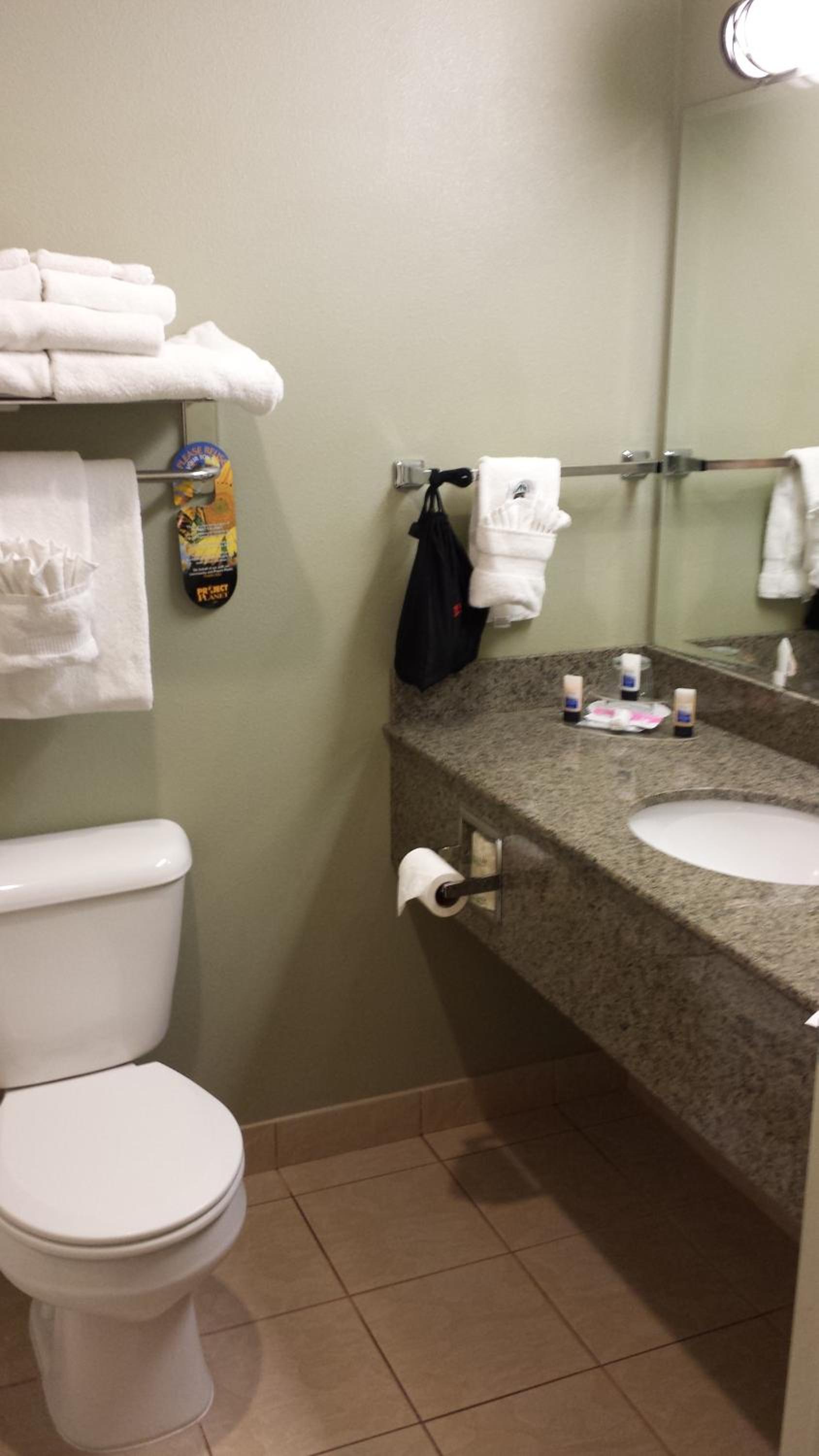 King Room - Non-Smoking - Photo 2