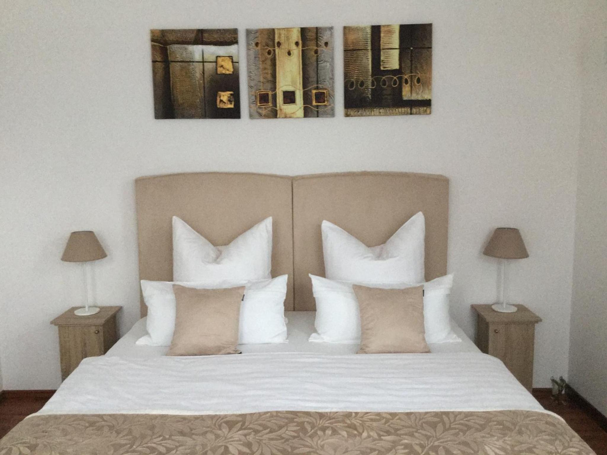 Apartment photo 1