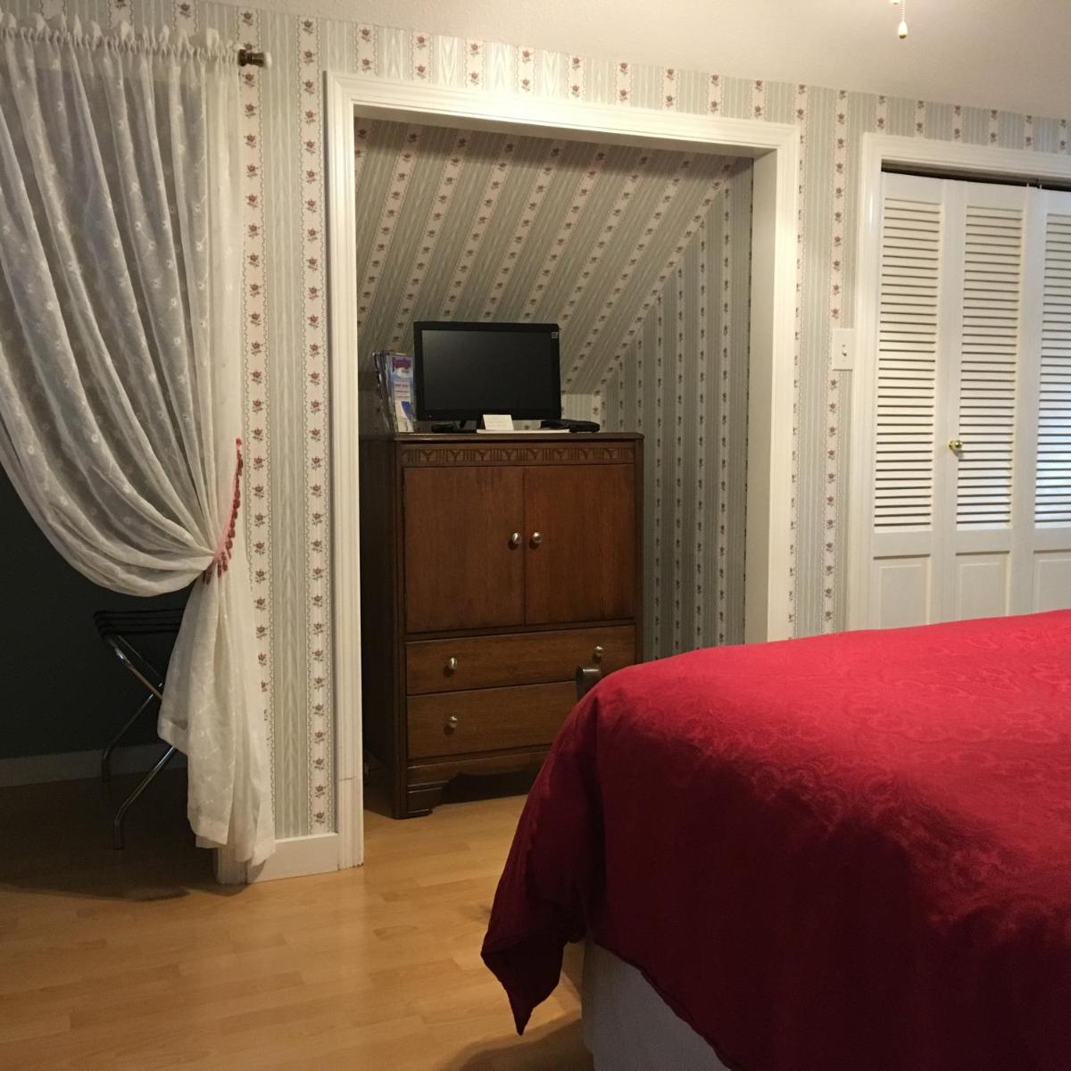 Deluxe Queen Room photo 2