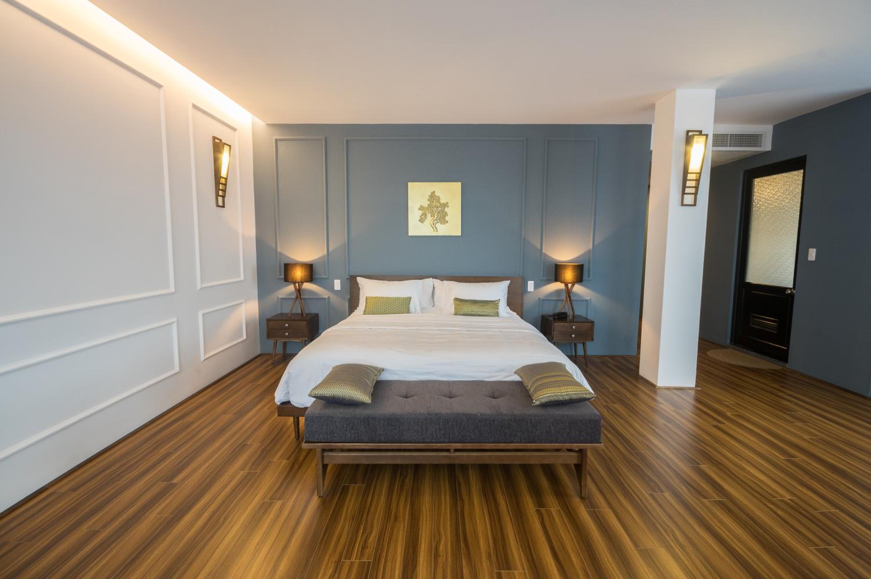 Premier Double or Twin Room with City View - Photo 4