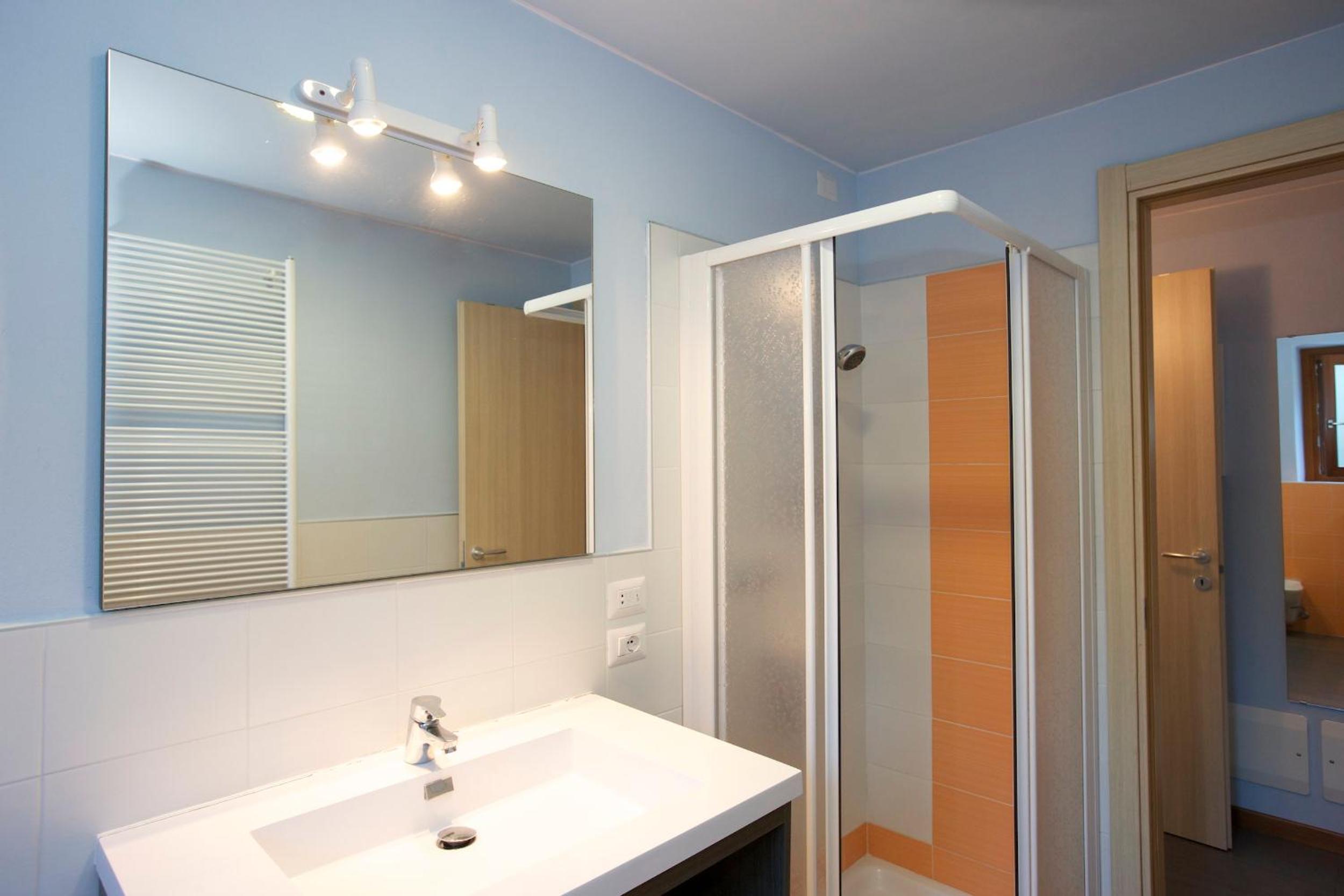 Apartment mit Balkon photo 3