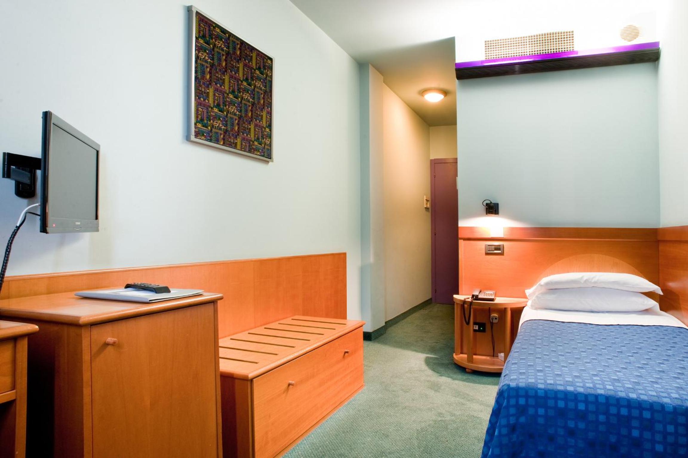Single Room