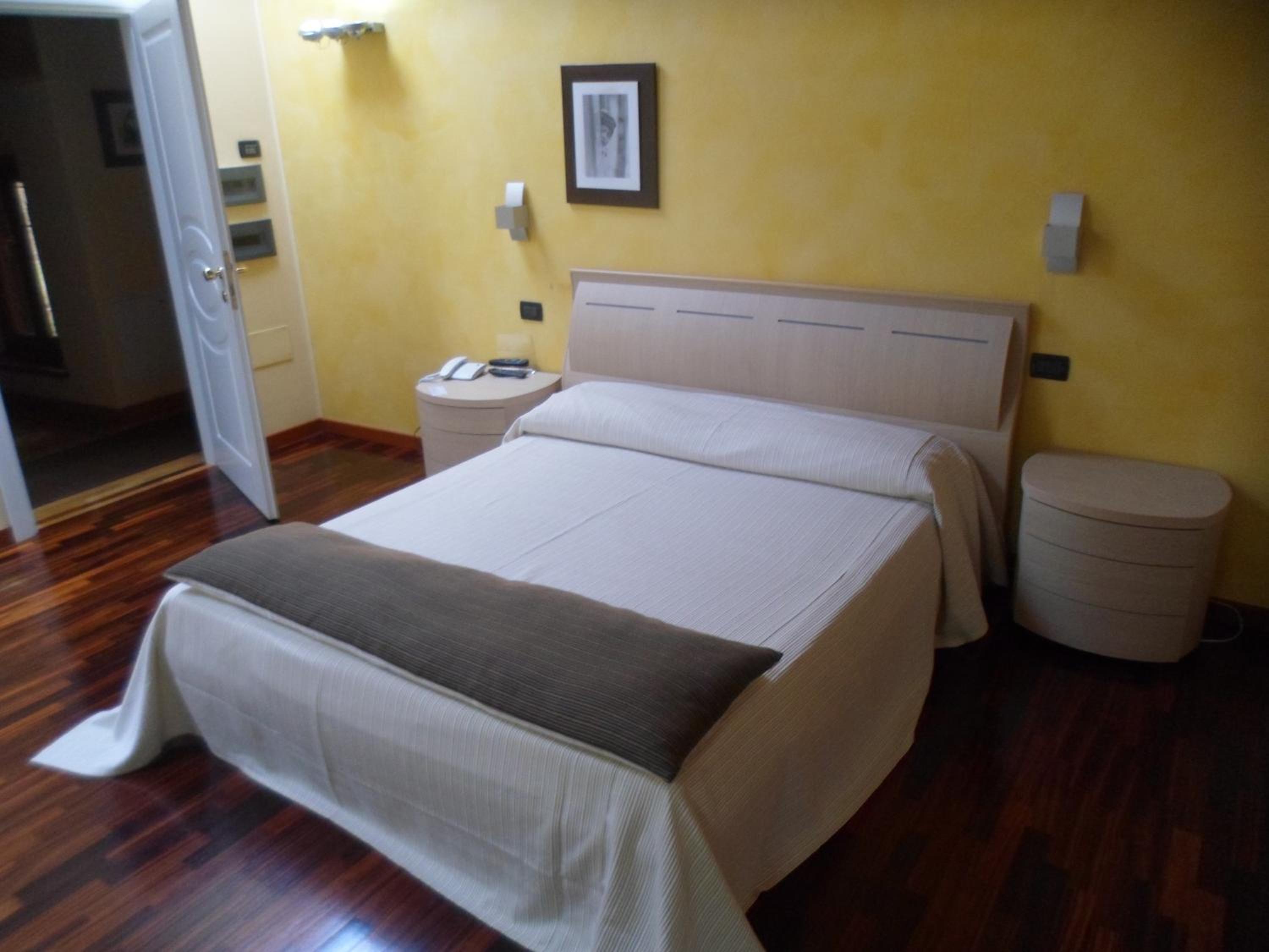 Triple Room photo 3