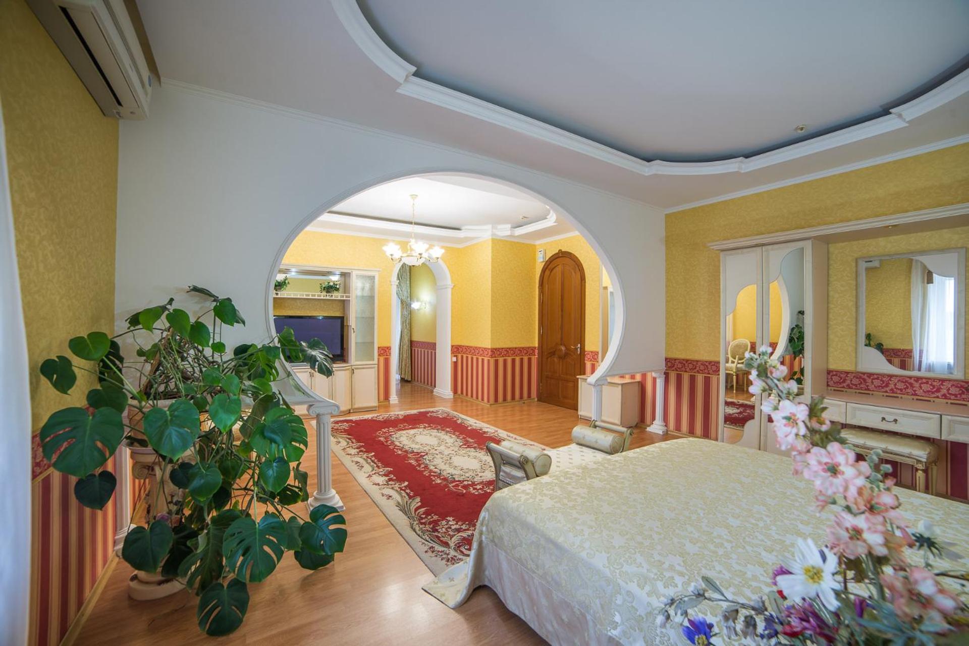 King Suite
