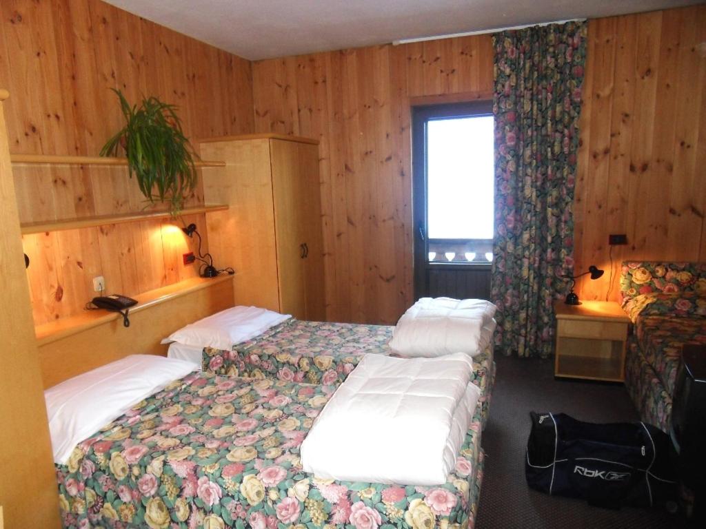 Triple Room photo 2