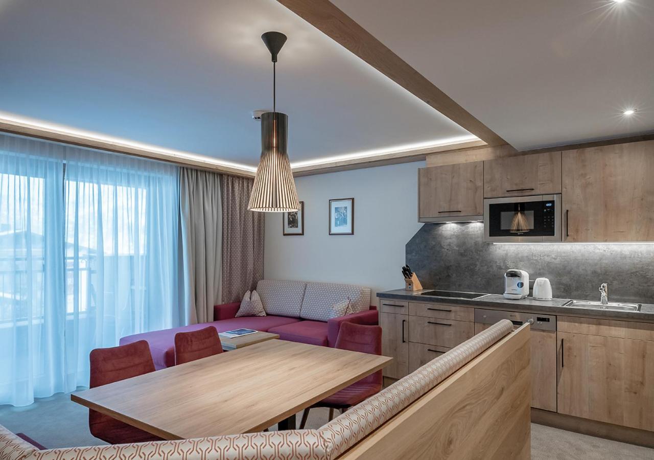 Superior Apartment photo 1