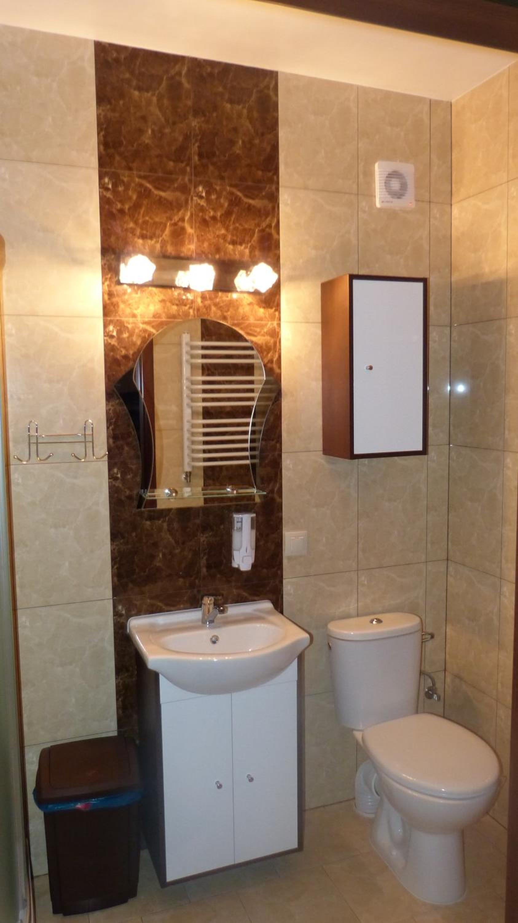 Deluxe Twin Room - Photo 2