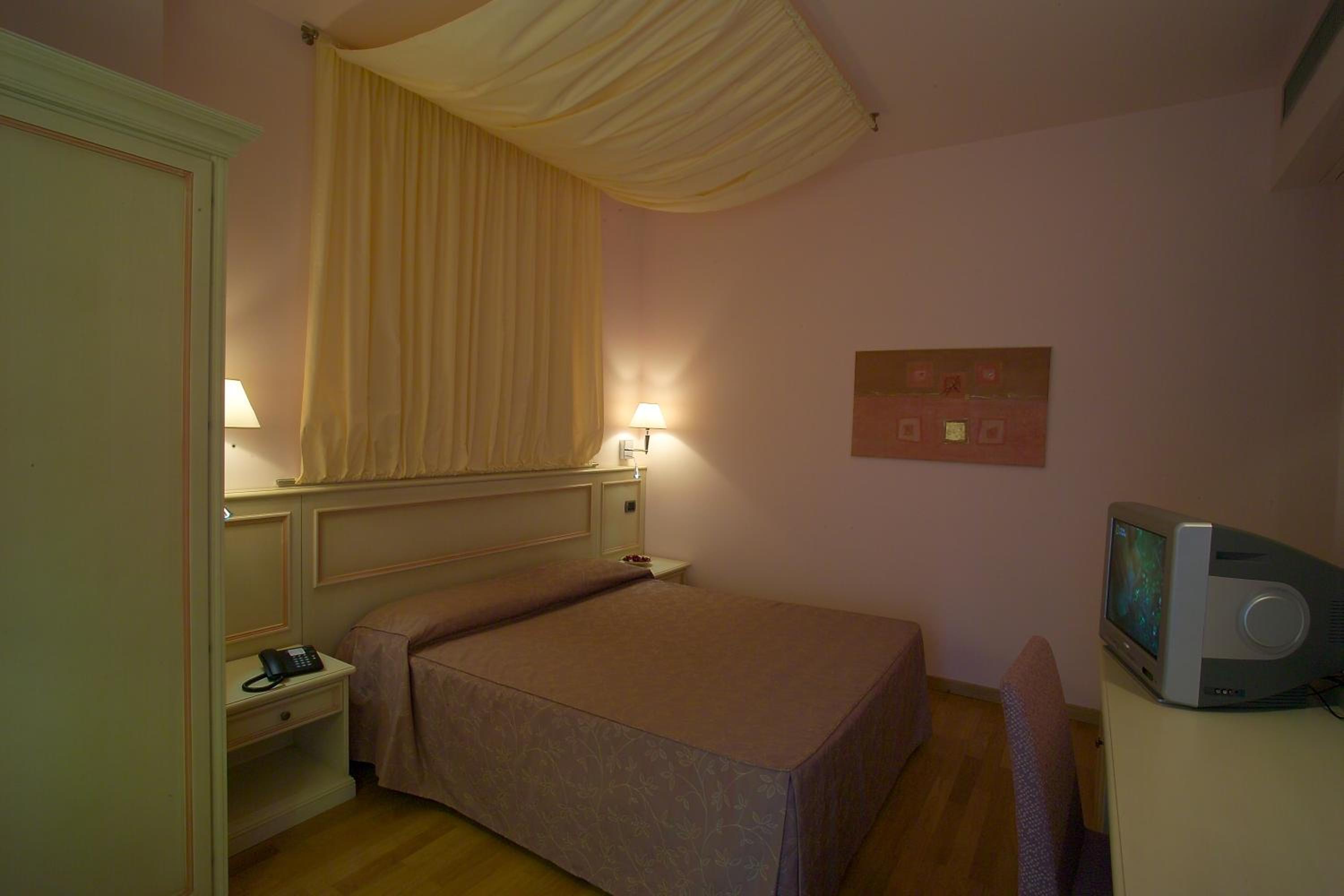 Superior Double Room photo 1