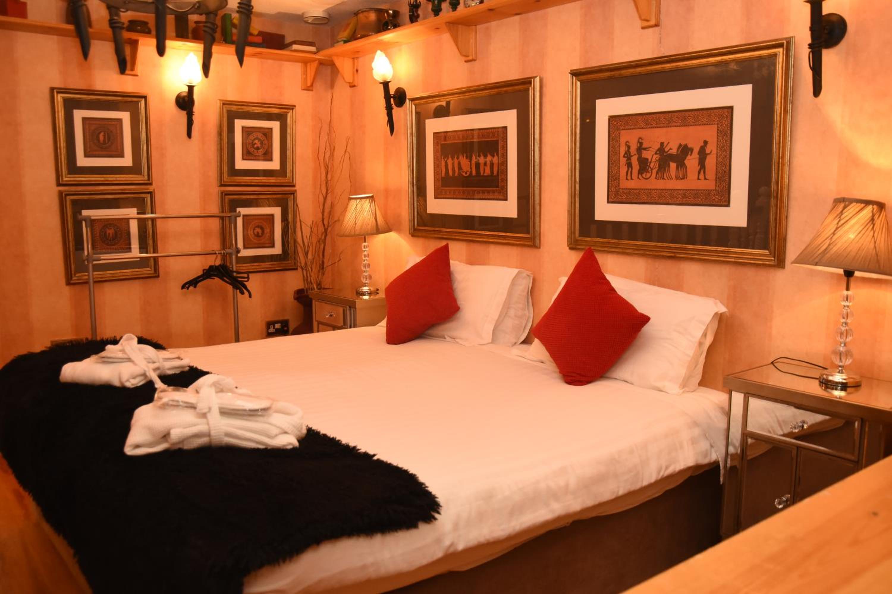 Double Room for Single Occupancy photo 1
