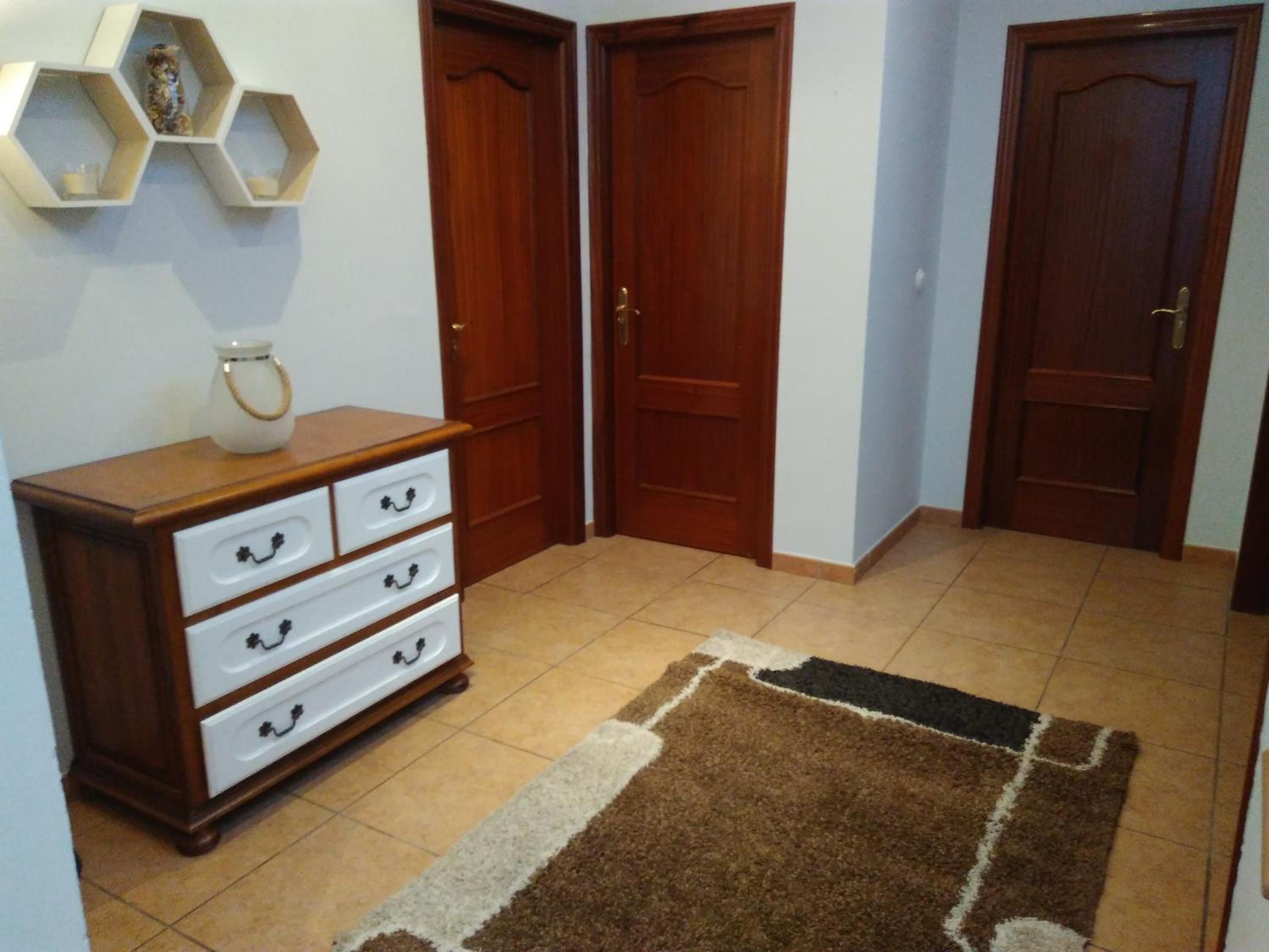 Casa adosada de cuatro habitaciones