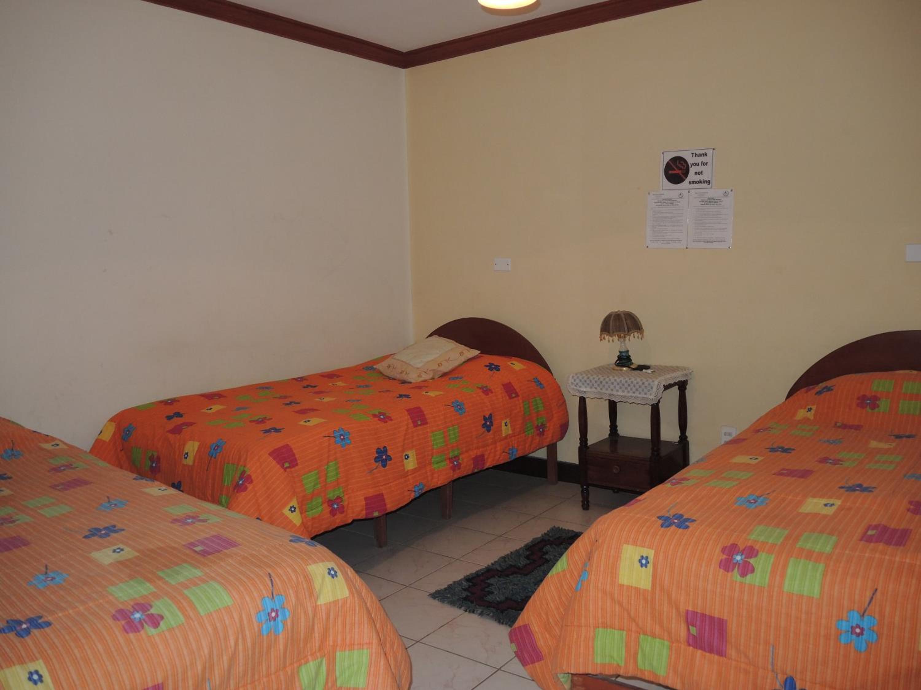 Triple Room with Shared Bathroom photo 1