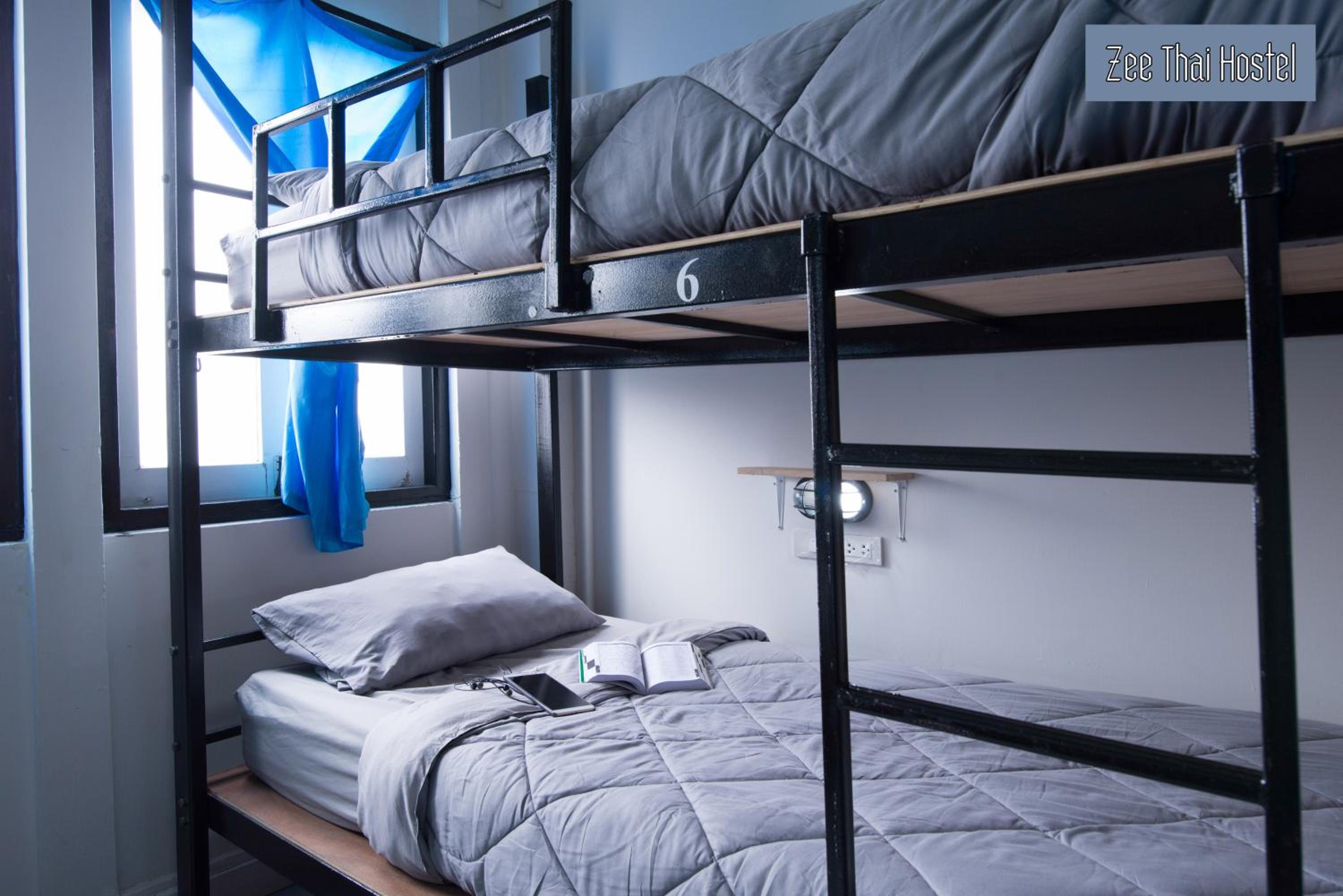 Mixed Dormitory Room photo 1