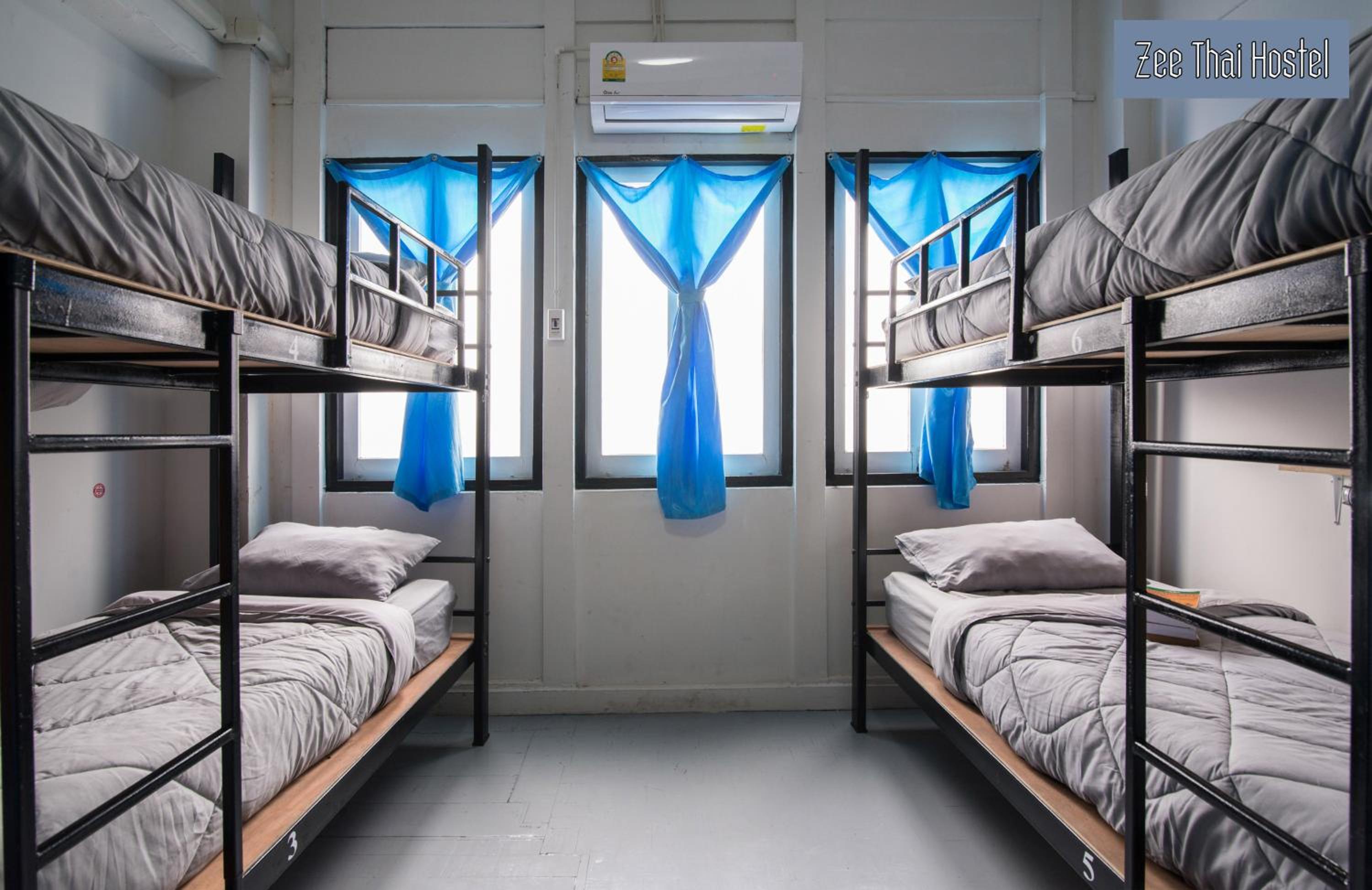 6-Bed Mixed Dormitory Room photo 1
