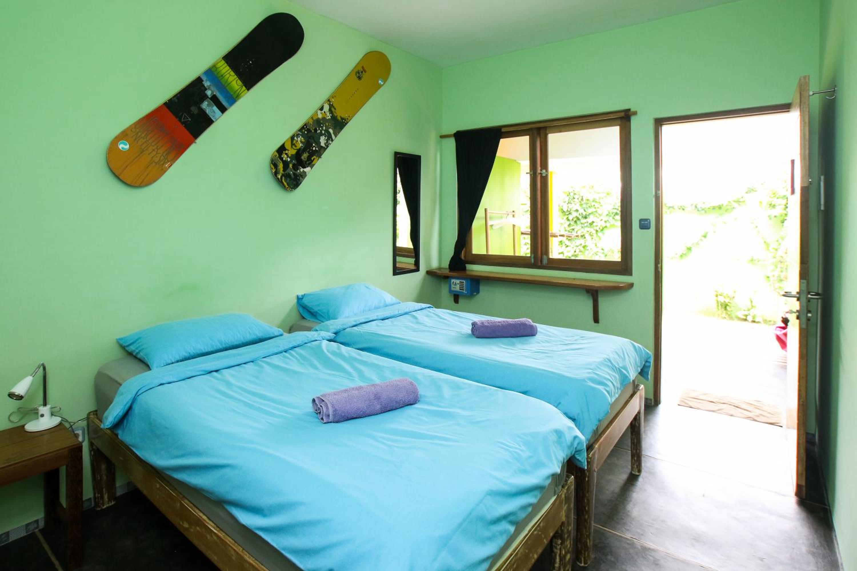 Twin Room with Garden View - Photo 7